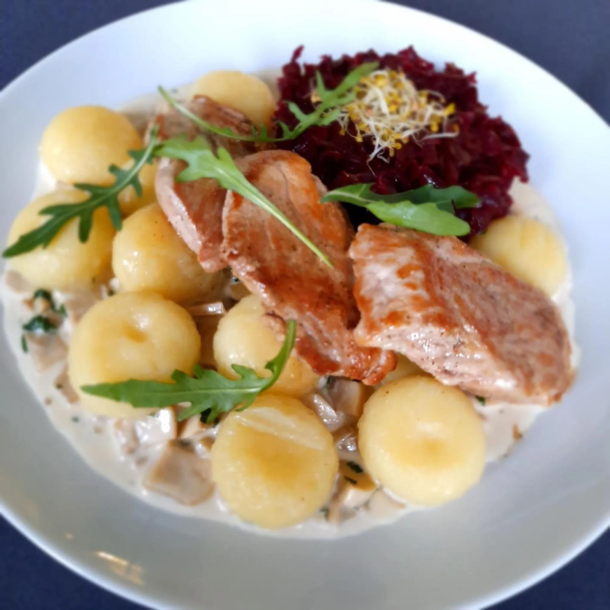 Restaurant/places to eat in Hotel Mazowiecki Łódź