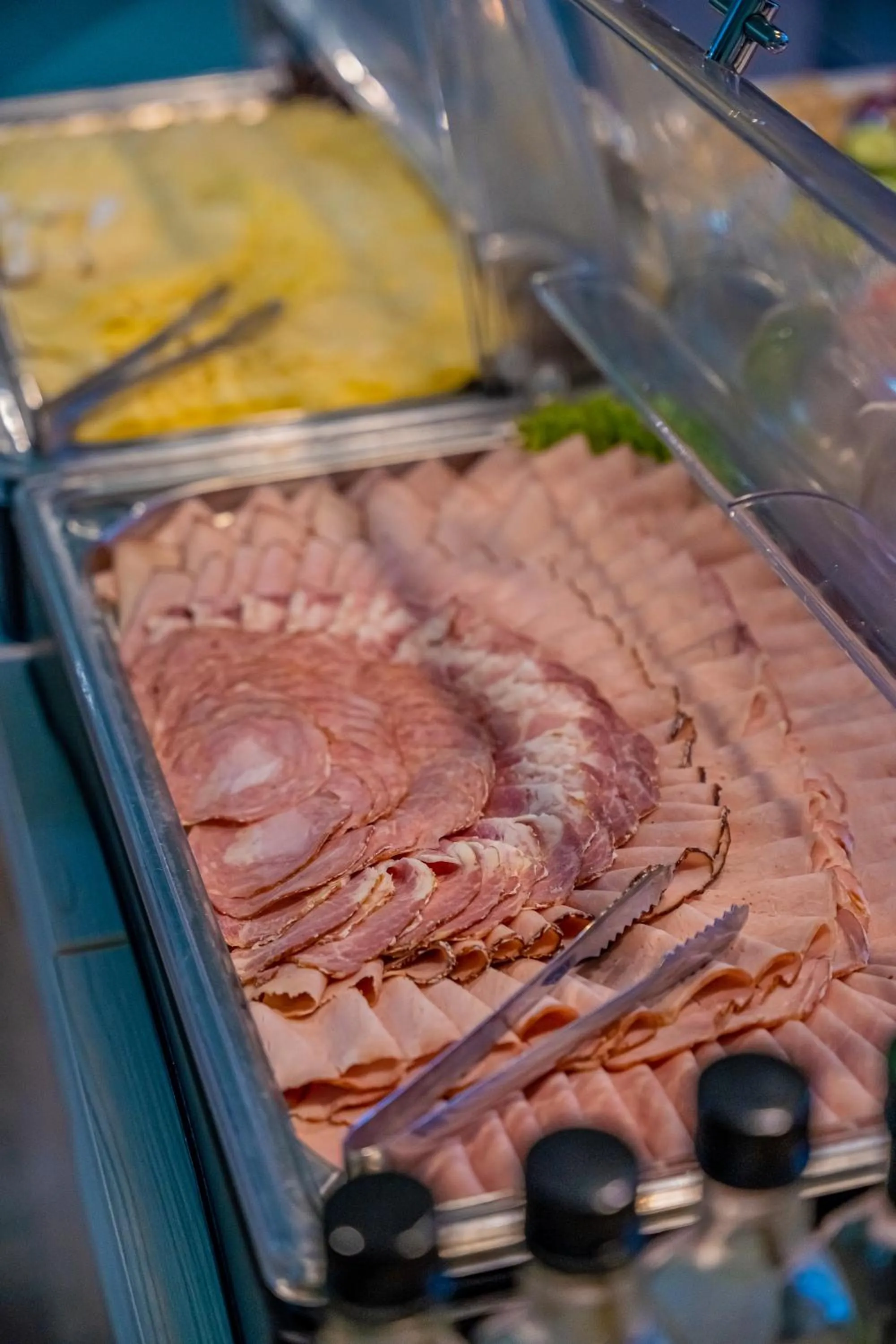 Restaurant/places to eat in Hotel Mazowiecki Łódź