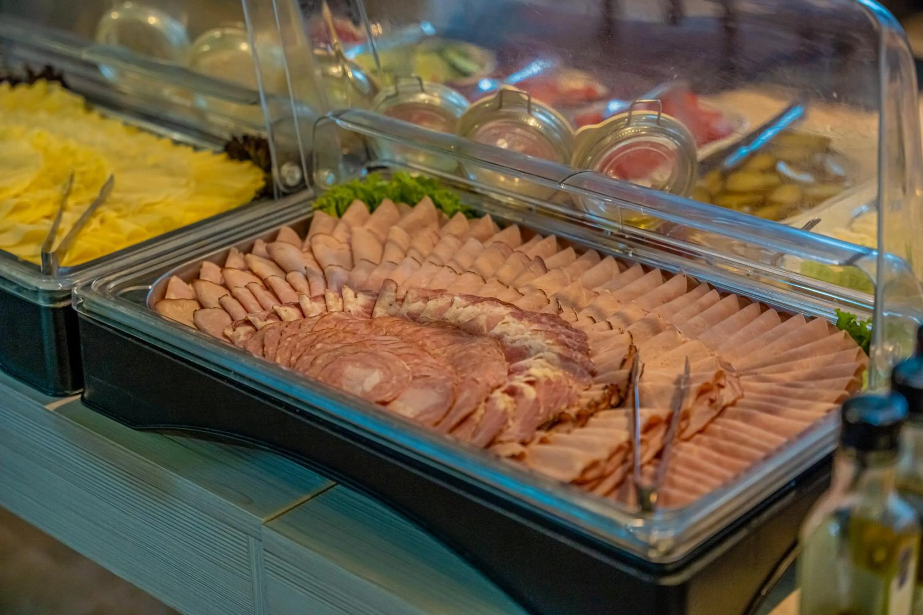 Restaurant/places to eat in Hotel Mazowiecki Łódź