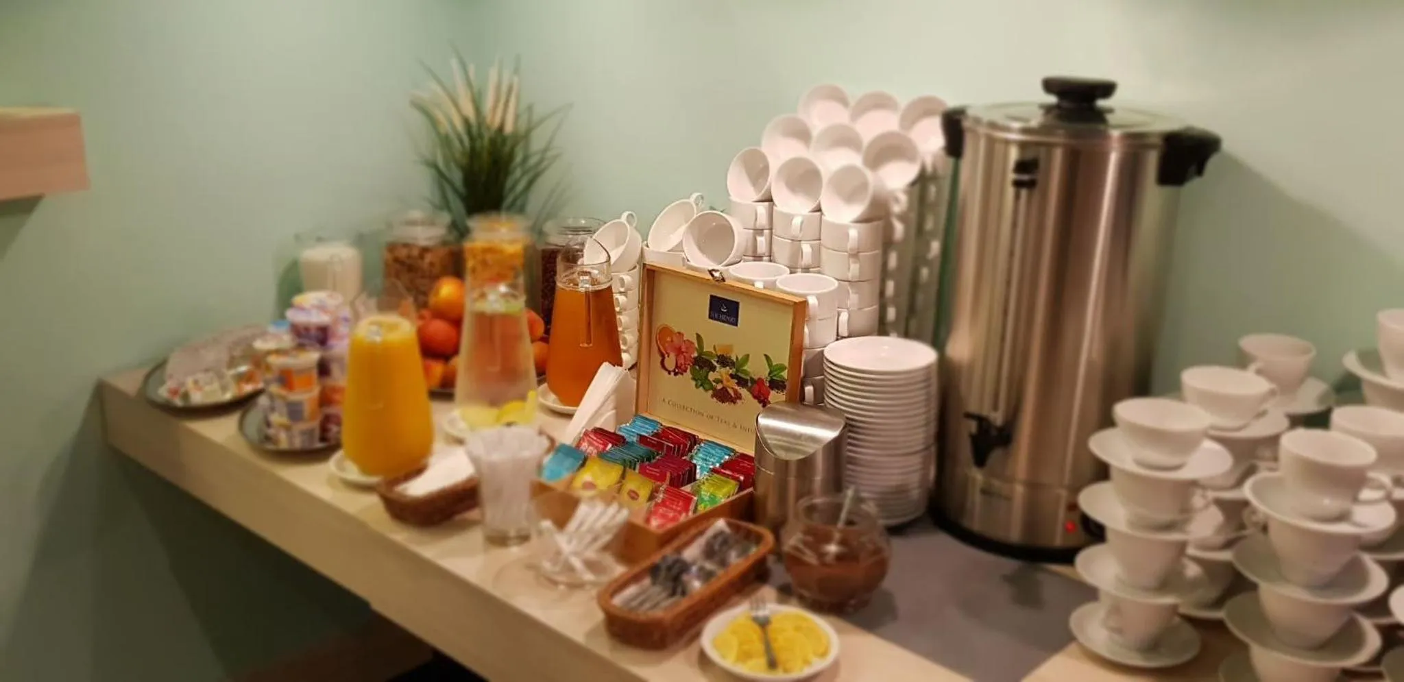 Restaurant/places to eat in Hotel Mazowiecki Łódź