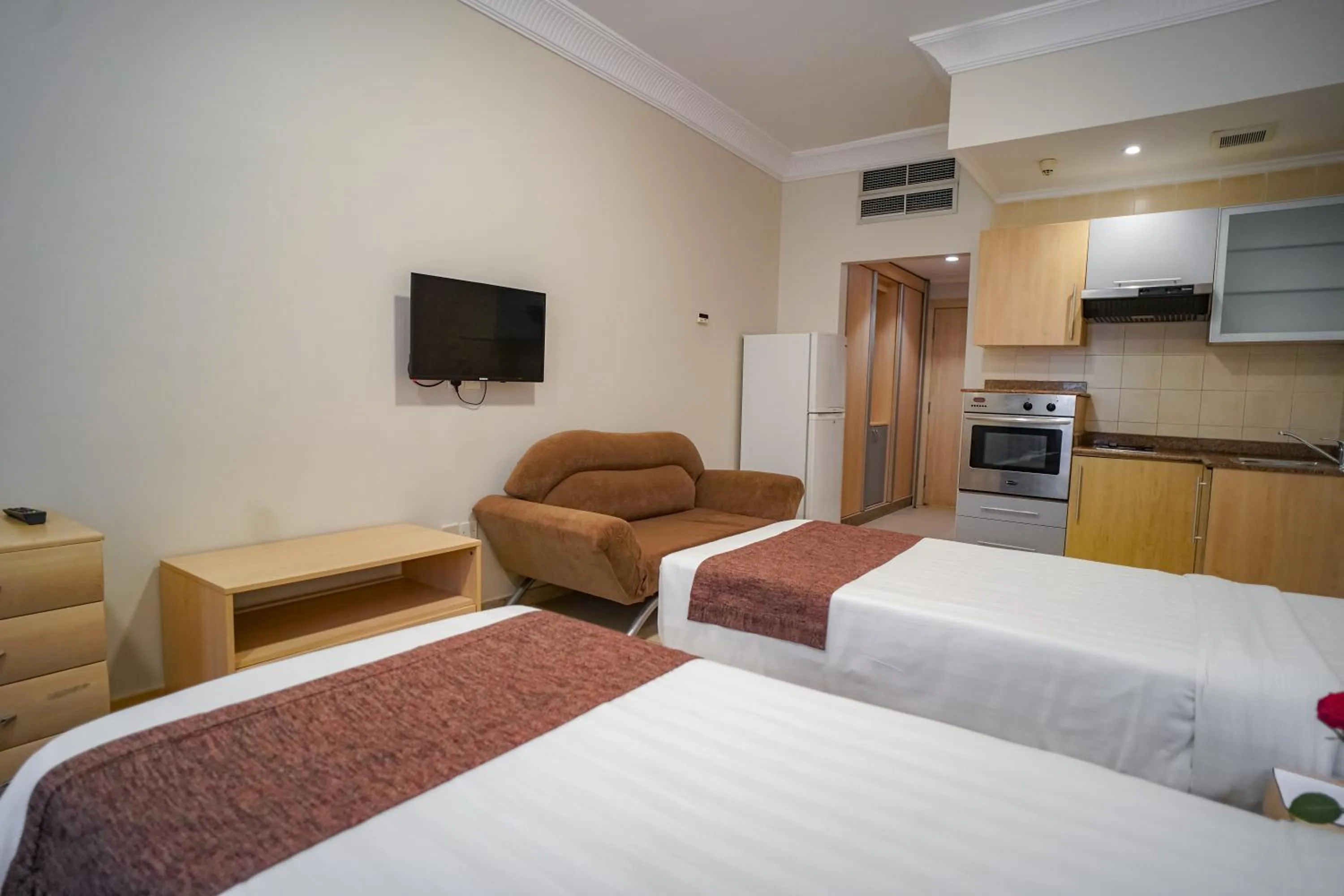 TV and multimedia, Bed in Emaar Al Noor