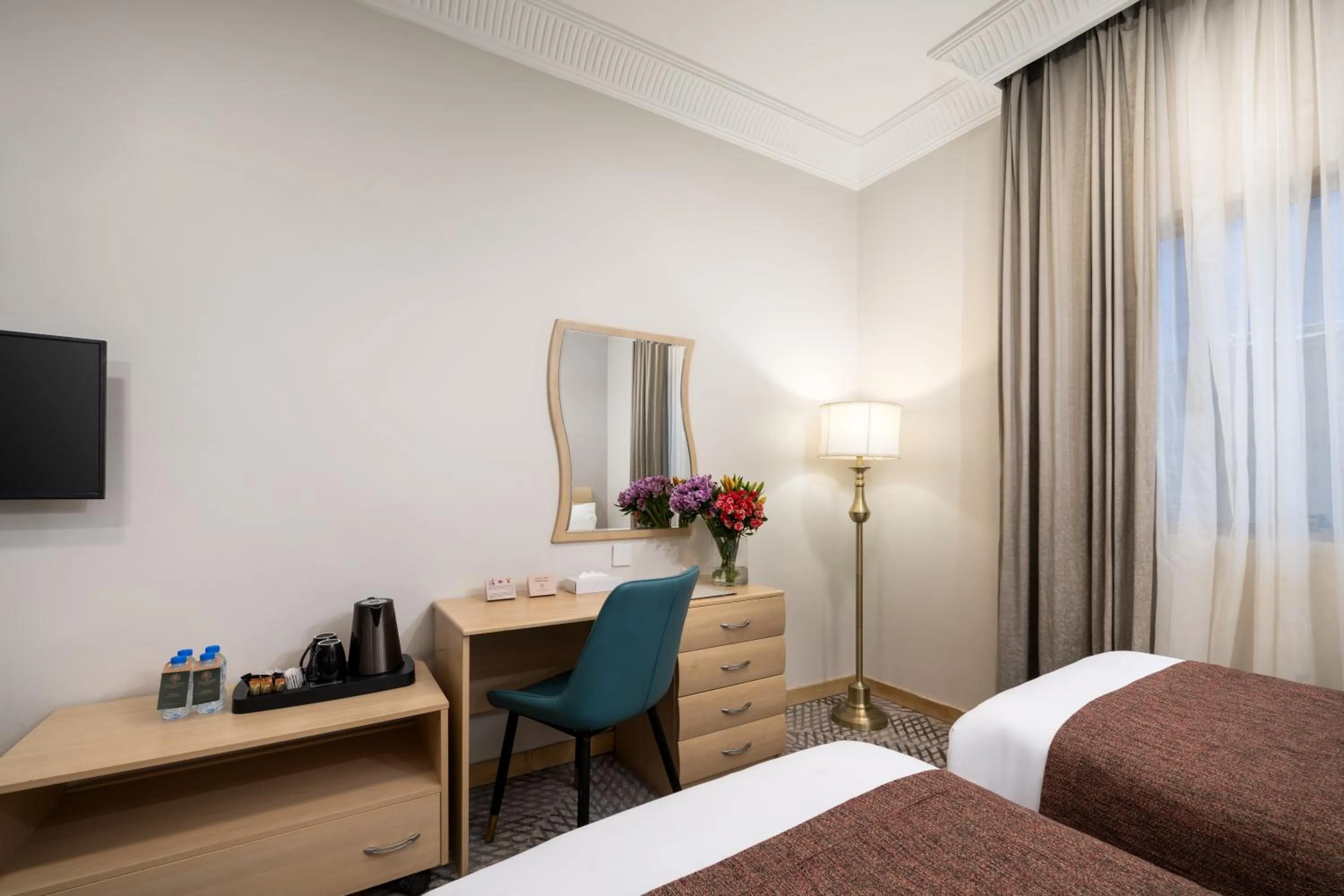 Bedroom, Bed in Emaar Al Noor