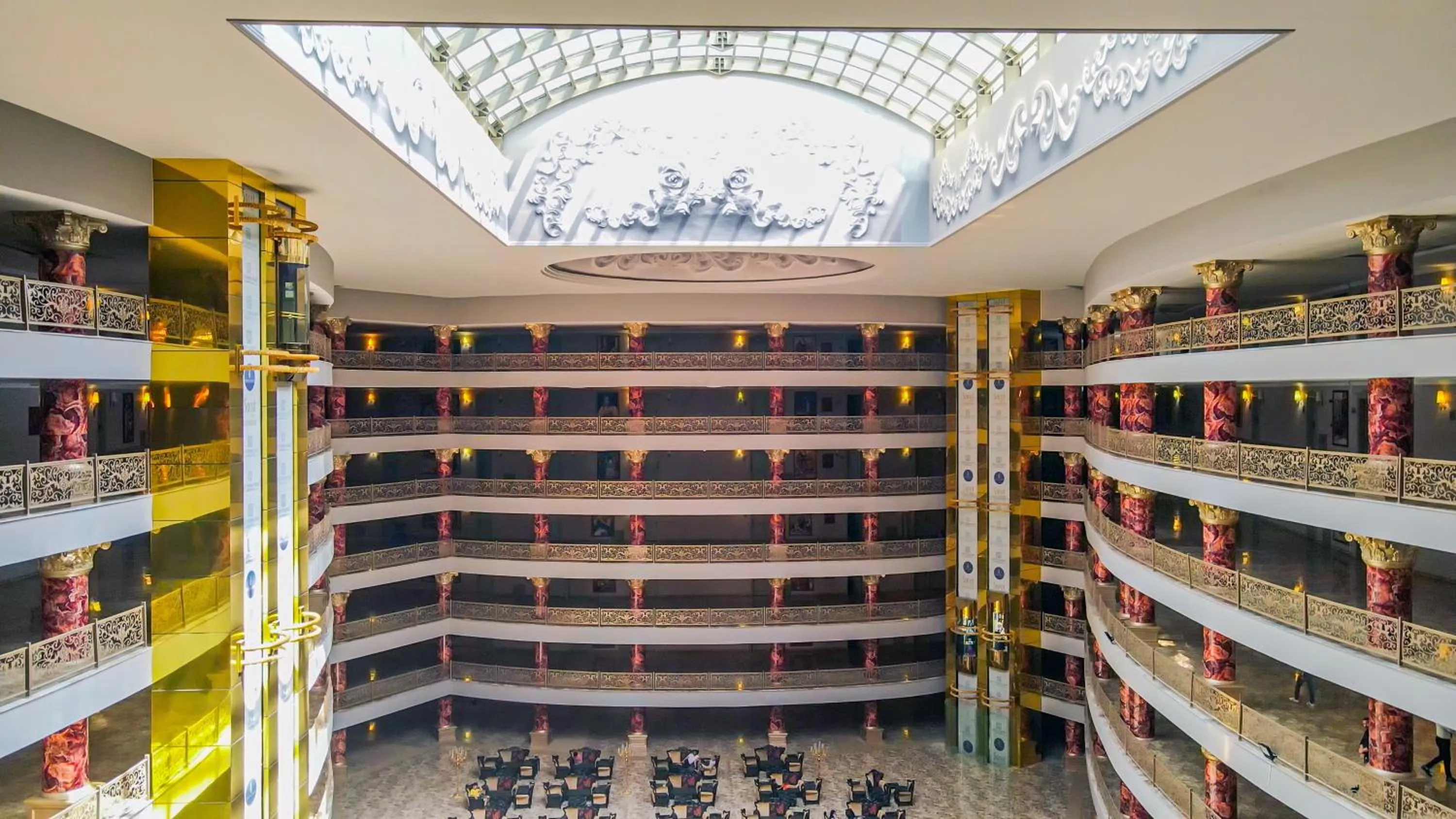 Lobby or reception in Sarot Thermal Palace Tatil Köyü - Halal Hotel