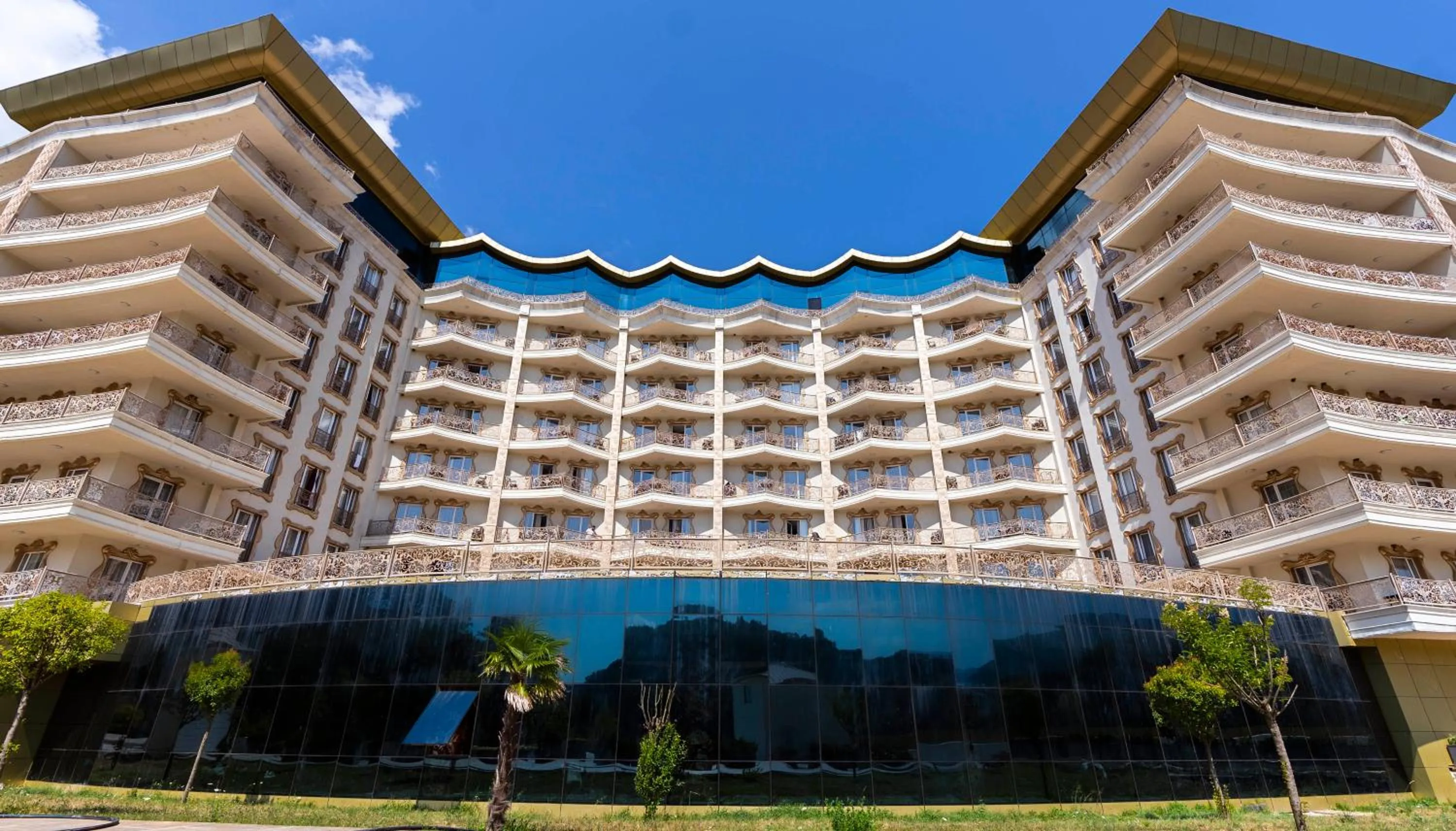 Property building in Sarot Thermal Palace Tatil Köyü - Halal Hotel