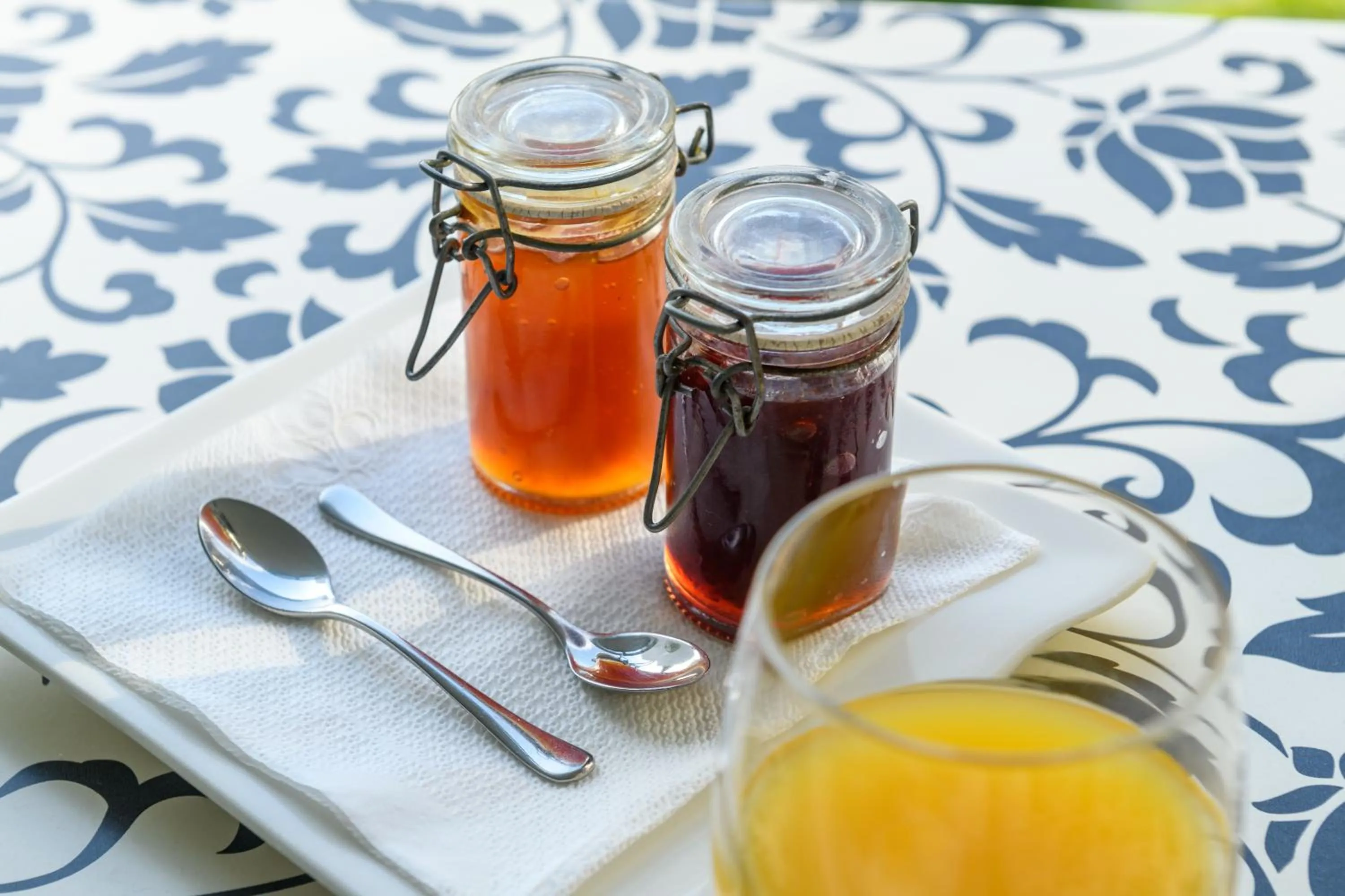 Breakfast in Days At Sea Beach Lodge