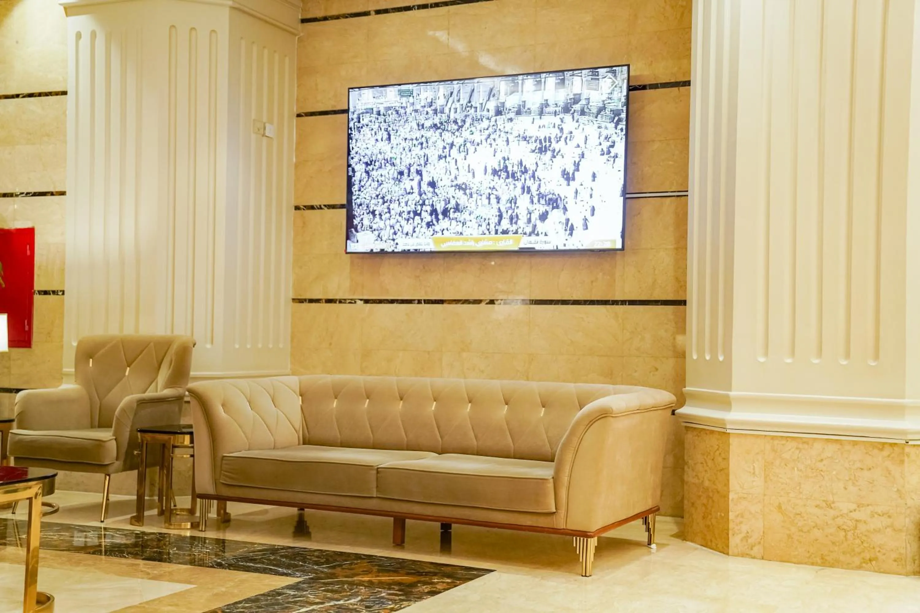 TV and multimedia in Emaar Al Manar