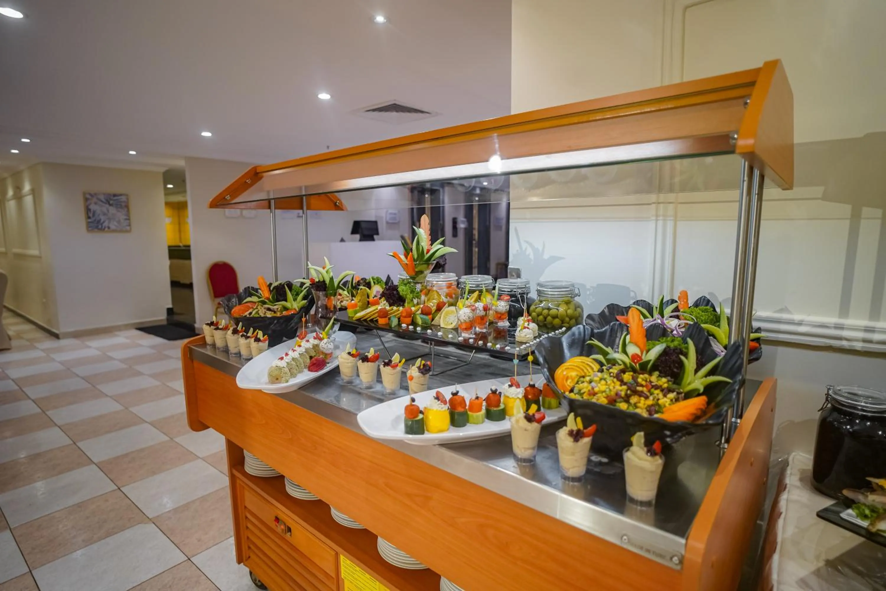 Food and drinks in Emaar Al Manar