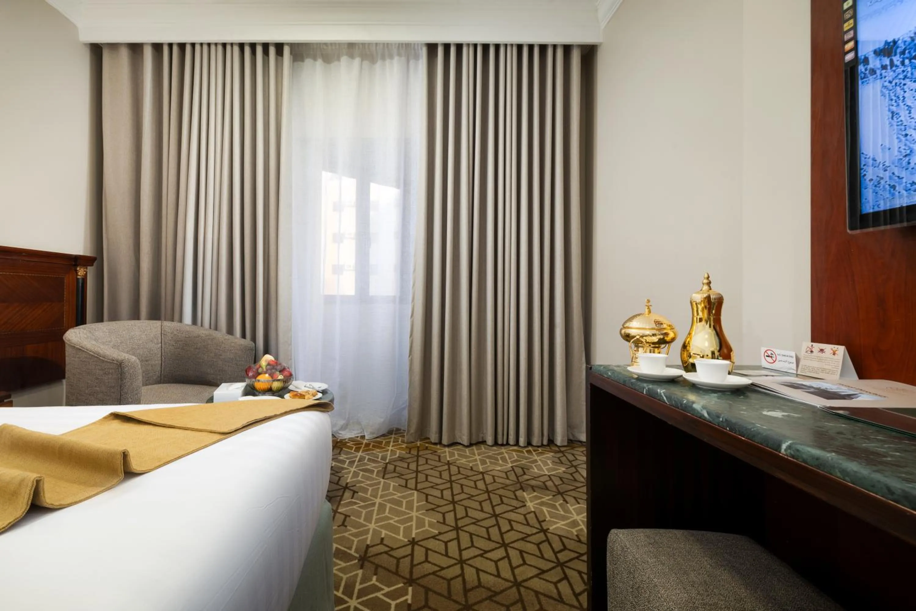TV and multimedia, Bed in Emaar Al Manar