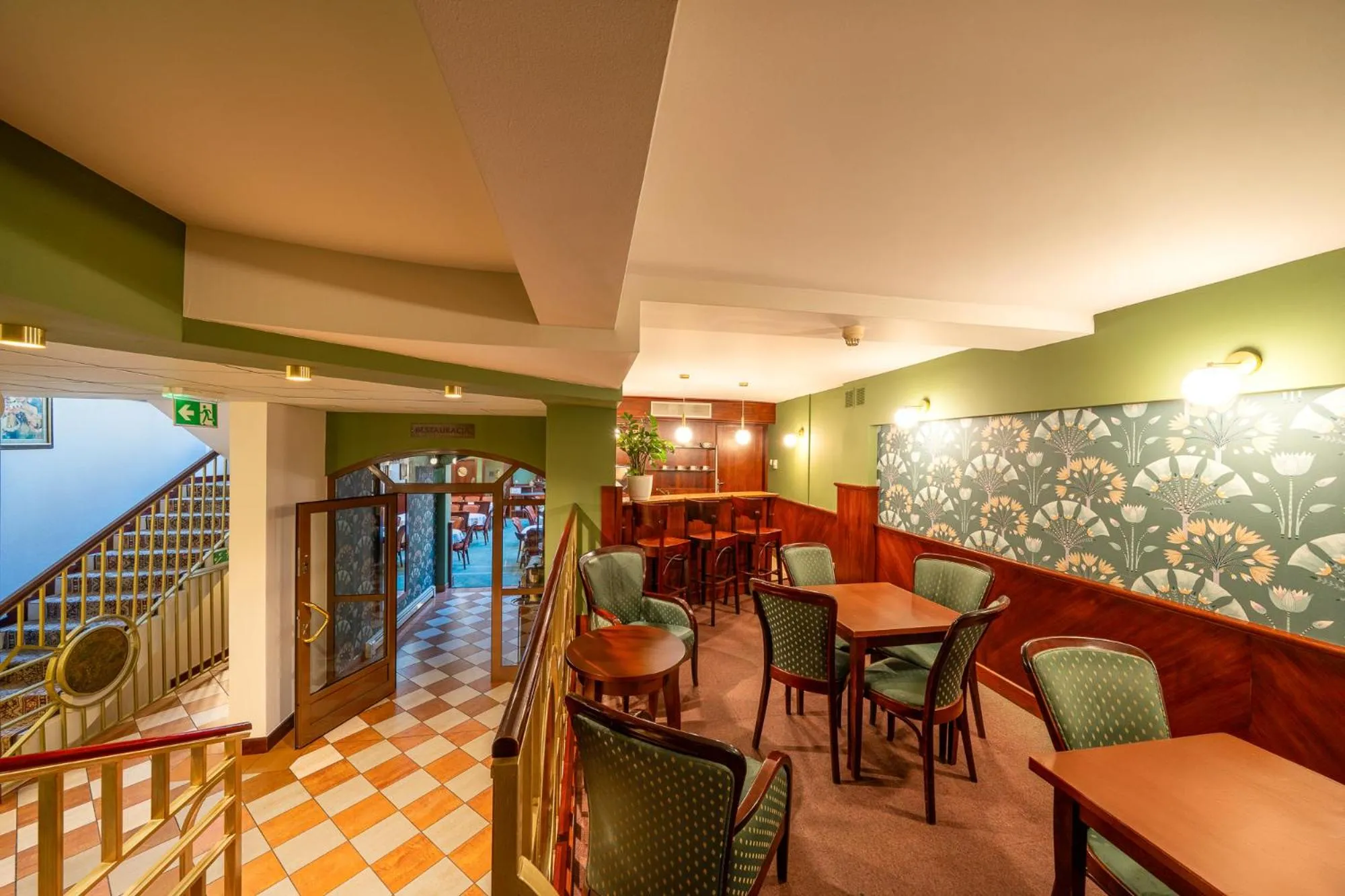 Drinks in Hotel Secesja