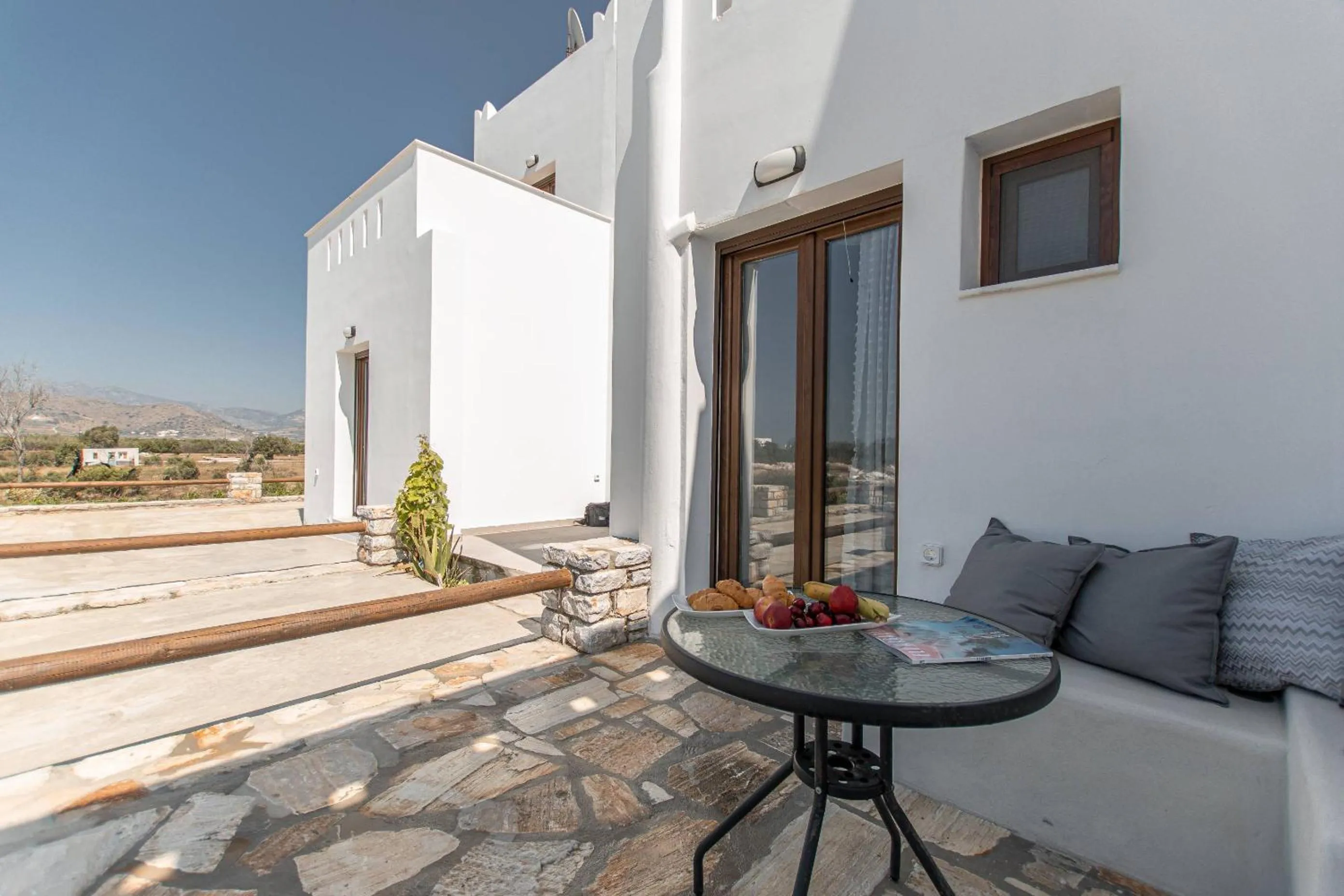 Property building in Naxian Air