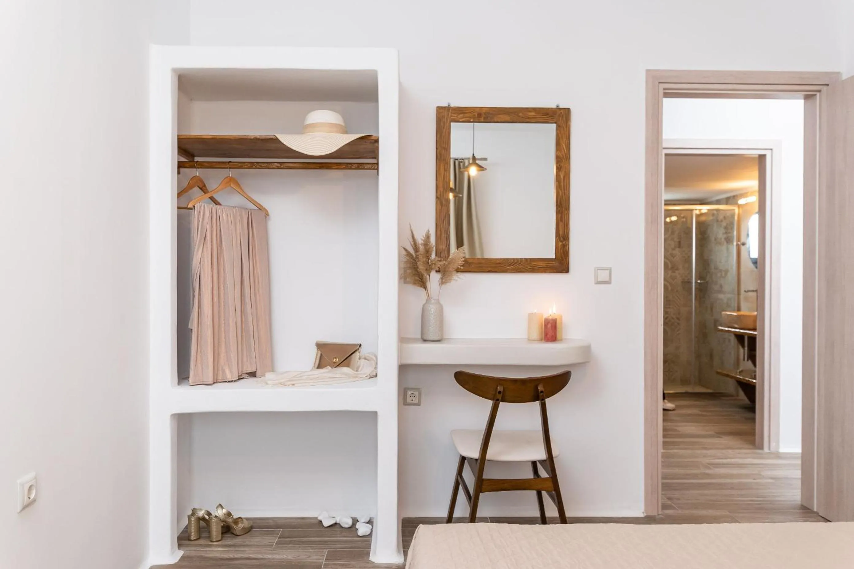 Bathroom in Naxian Air