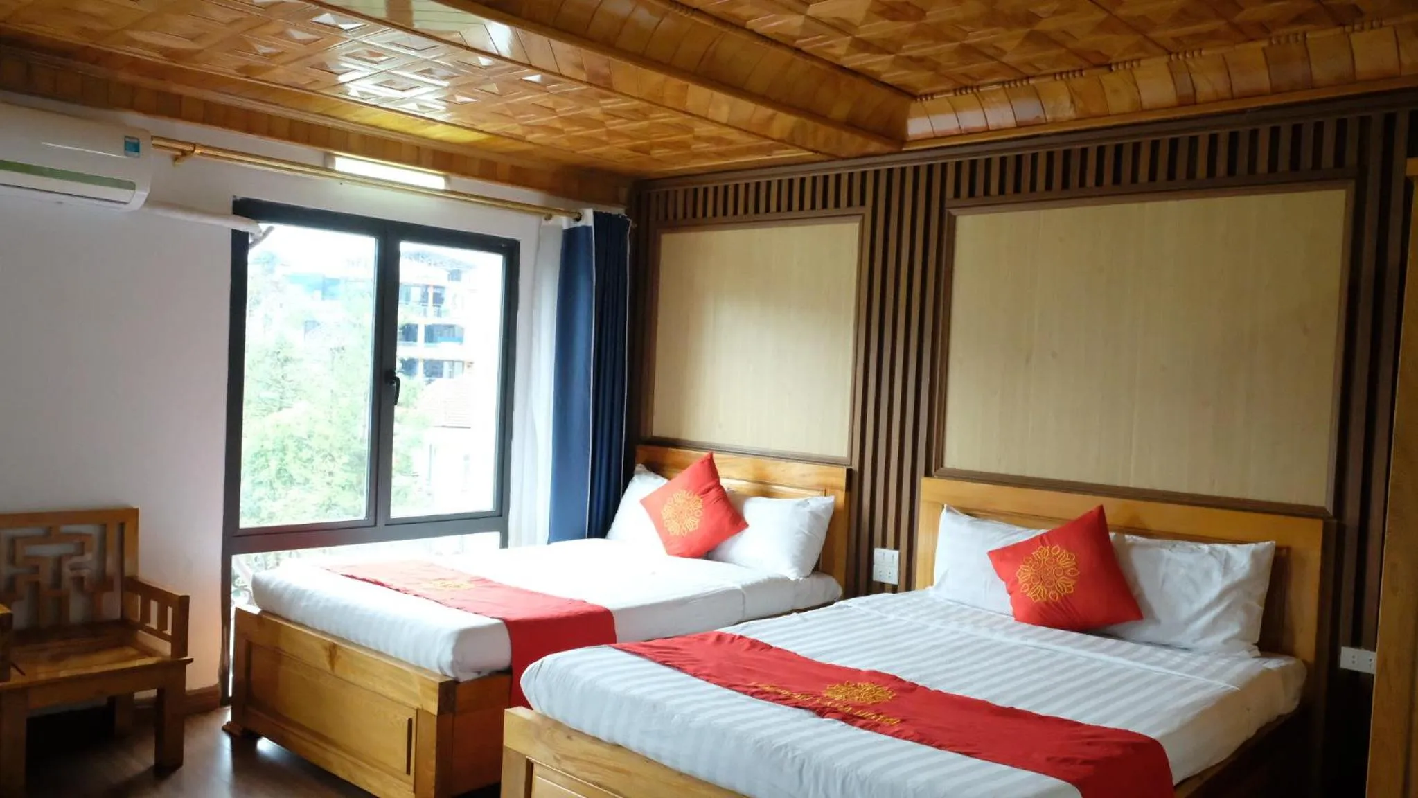 Bed in London Sa Pa Hotel