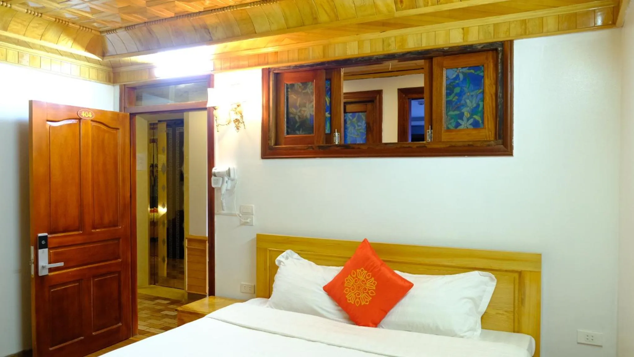 Bed in London Sa Pa Hotel