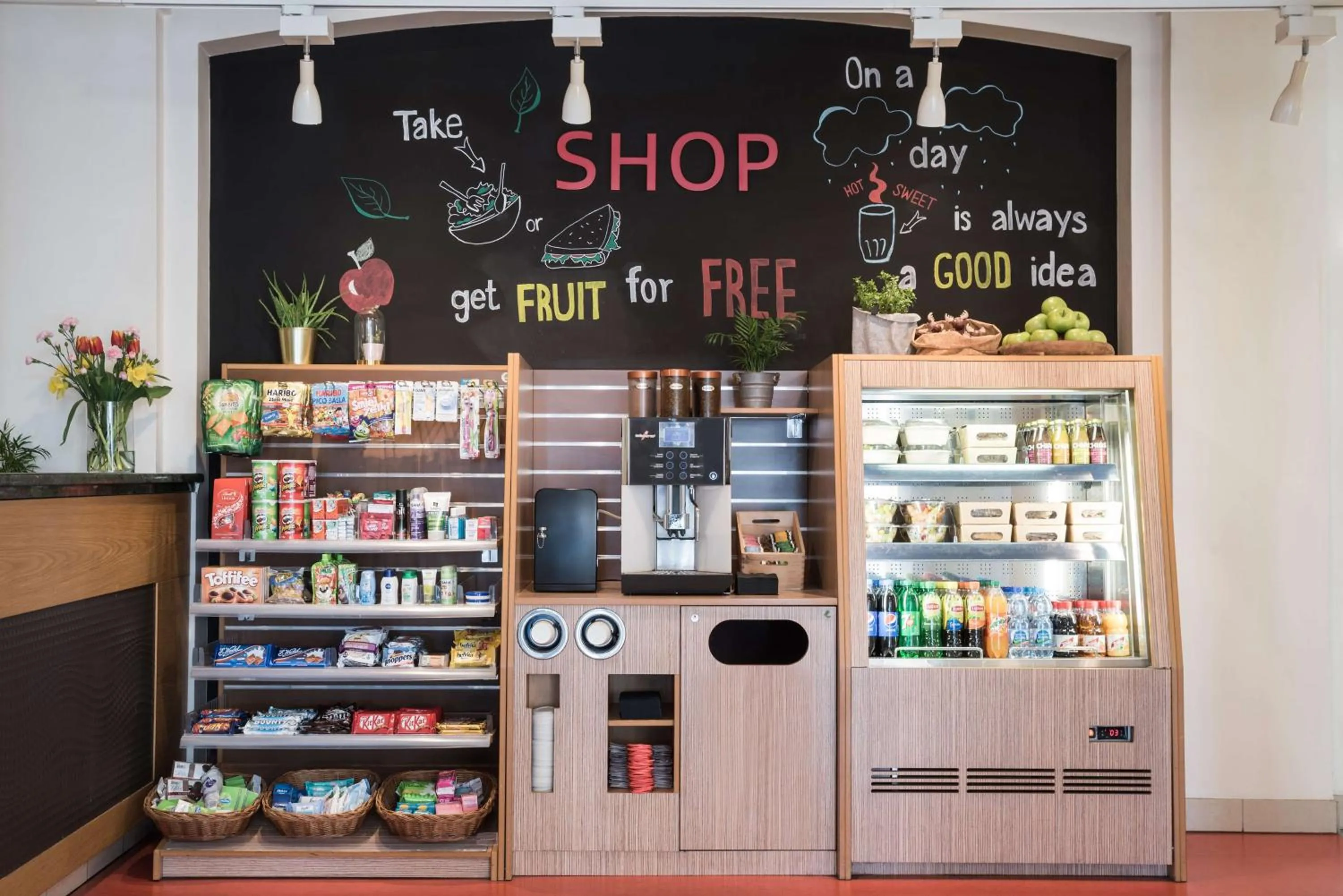 Lobby or reception in Scandic Gdańsk