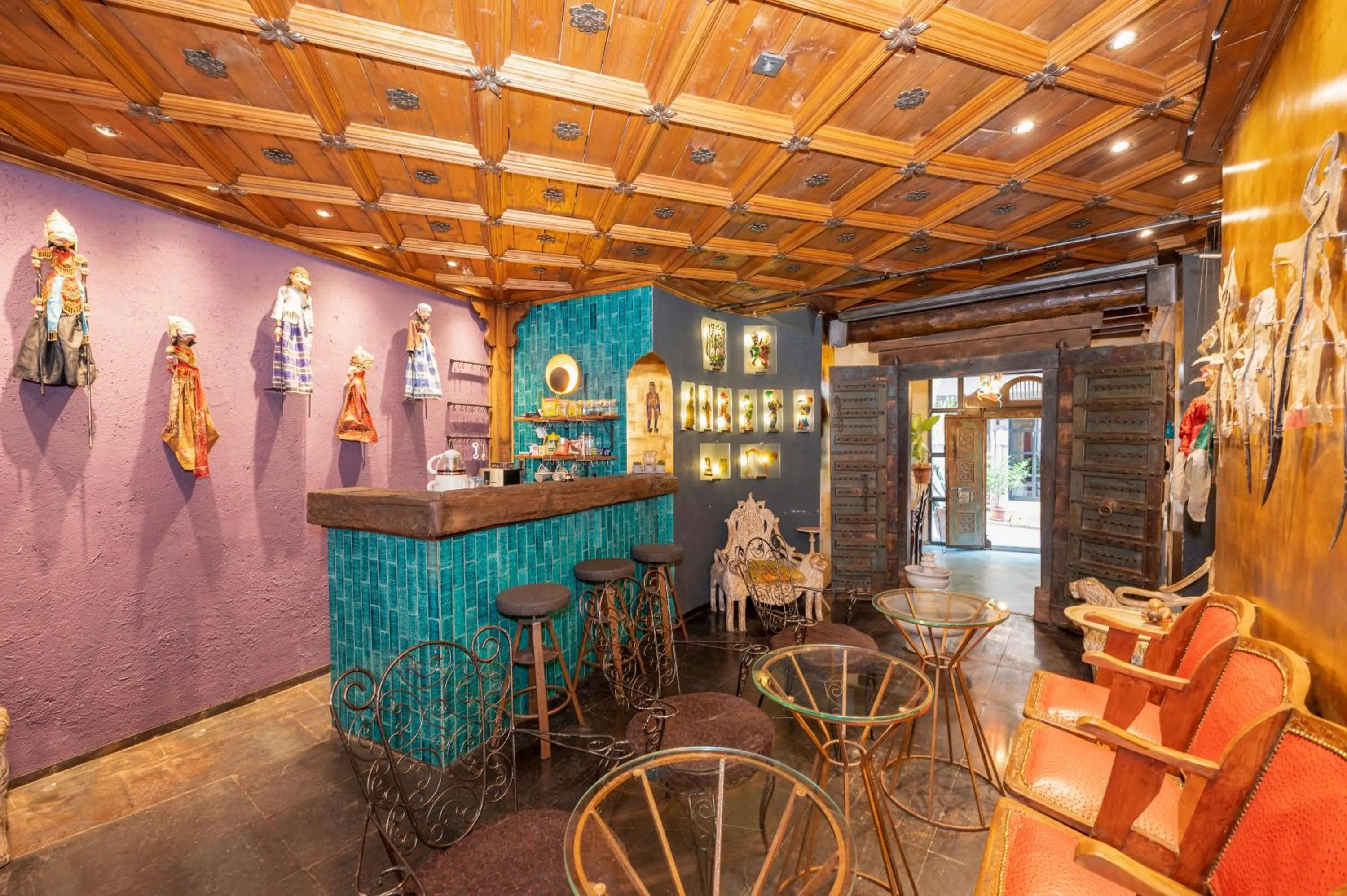 Coffee/tea facilities in Taksim Antique Hotel