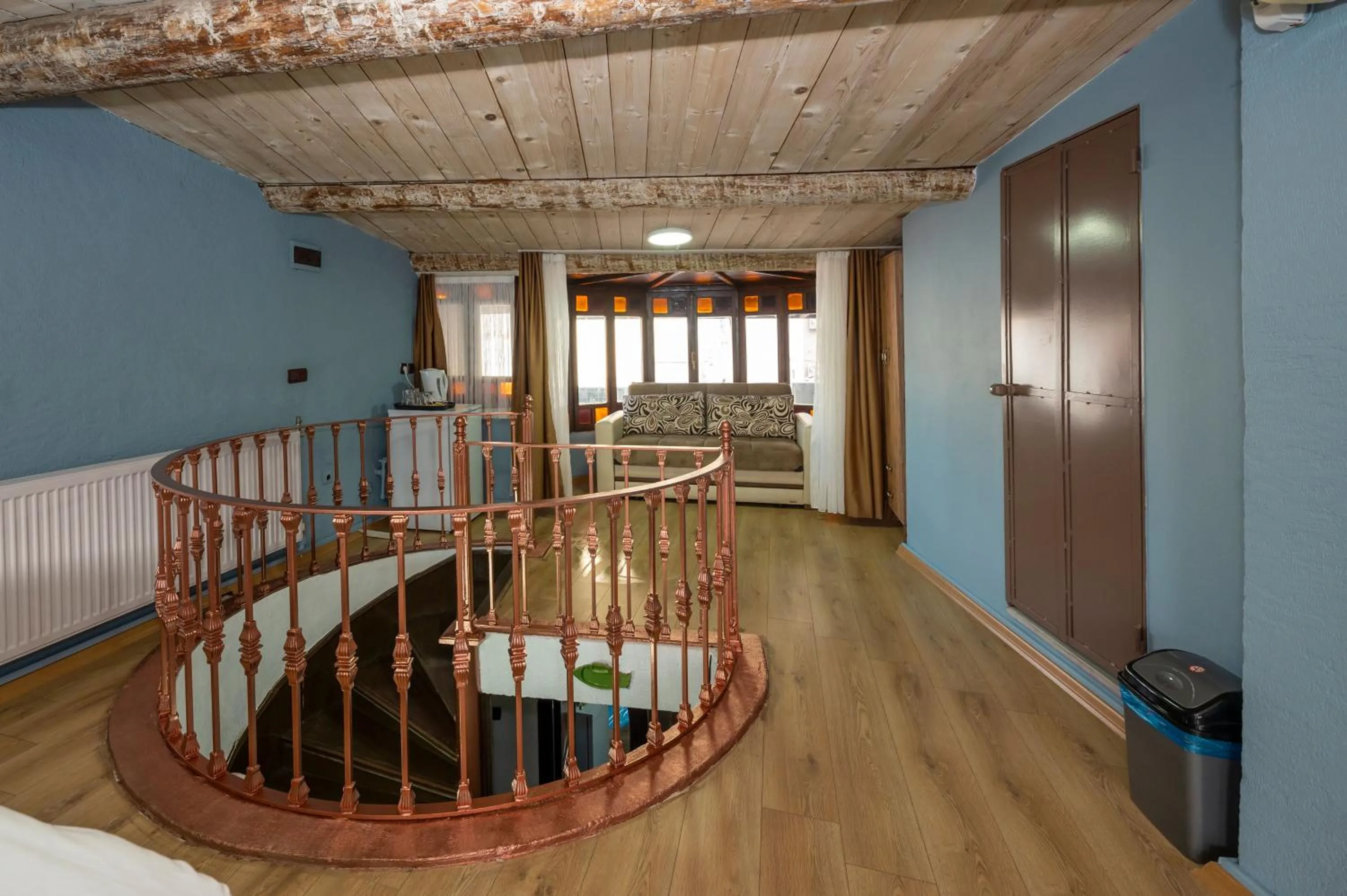 Seating area in Taksim Antique Hotel