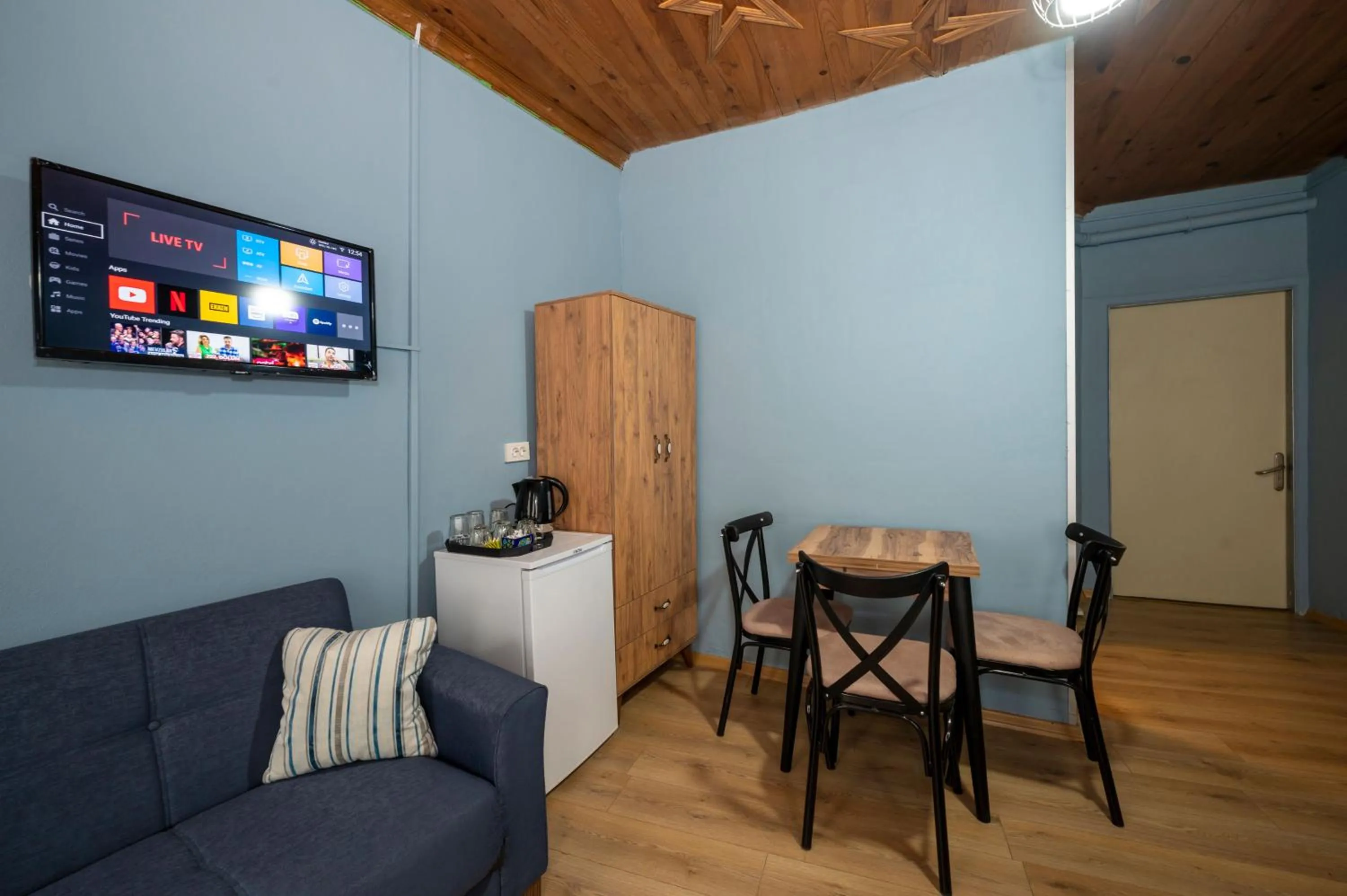 TV and multimedia in Taksim Antique Hotel