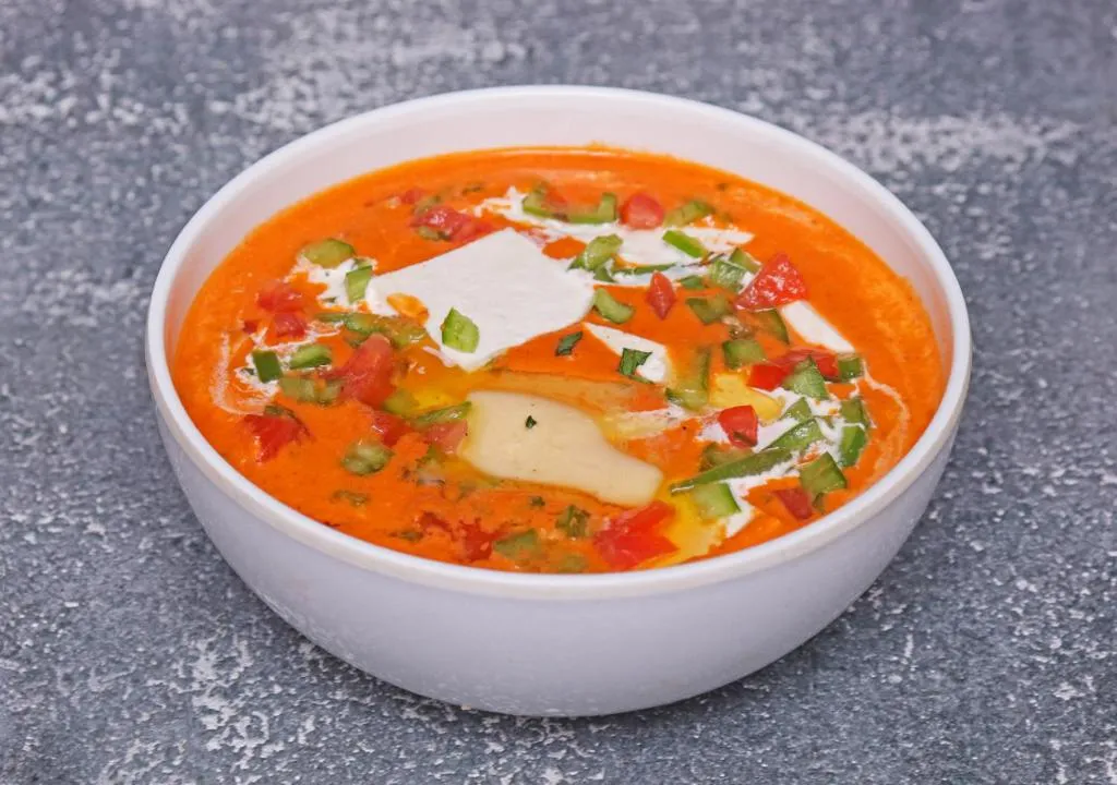 Food and drinks in Jagdambey Hotel