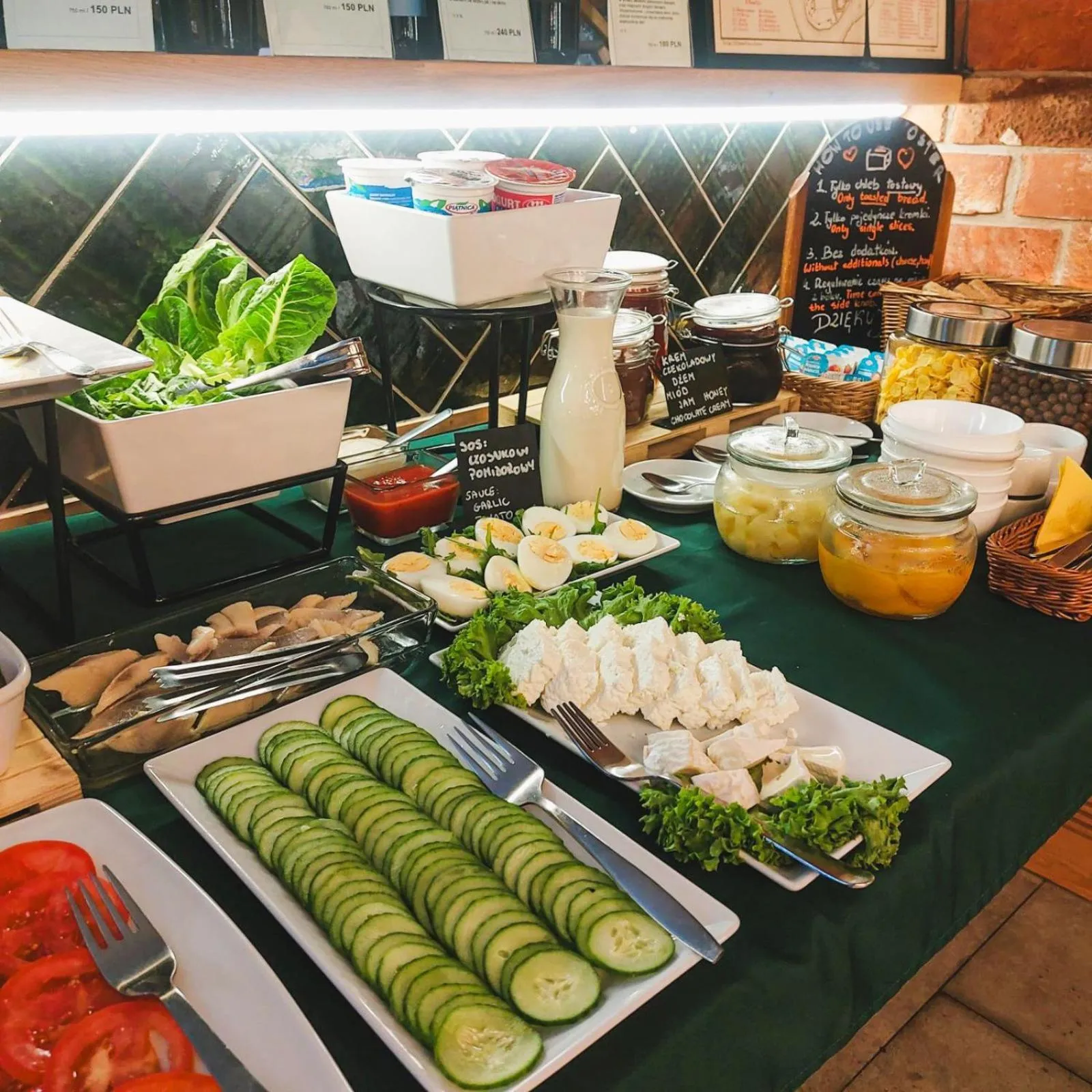 Breakfast in Hotel Wielopole