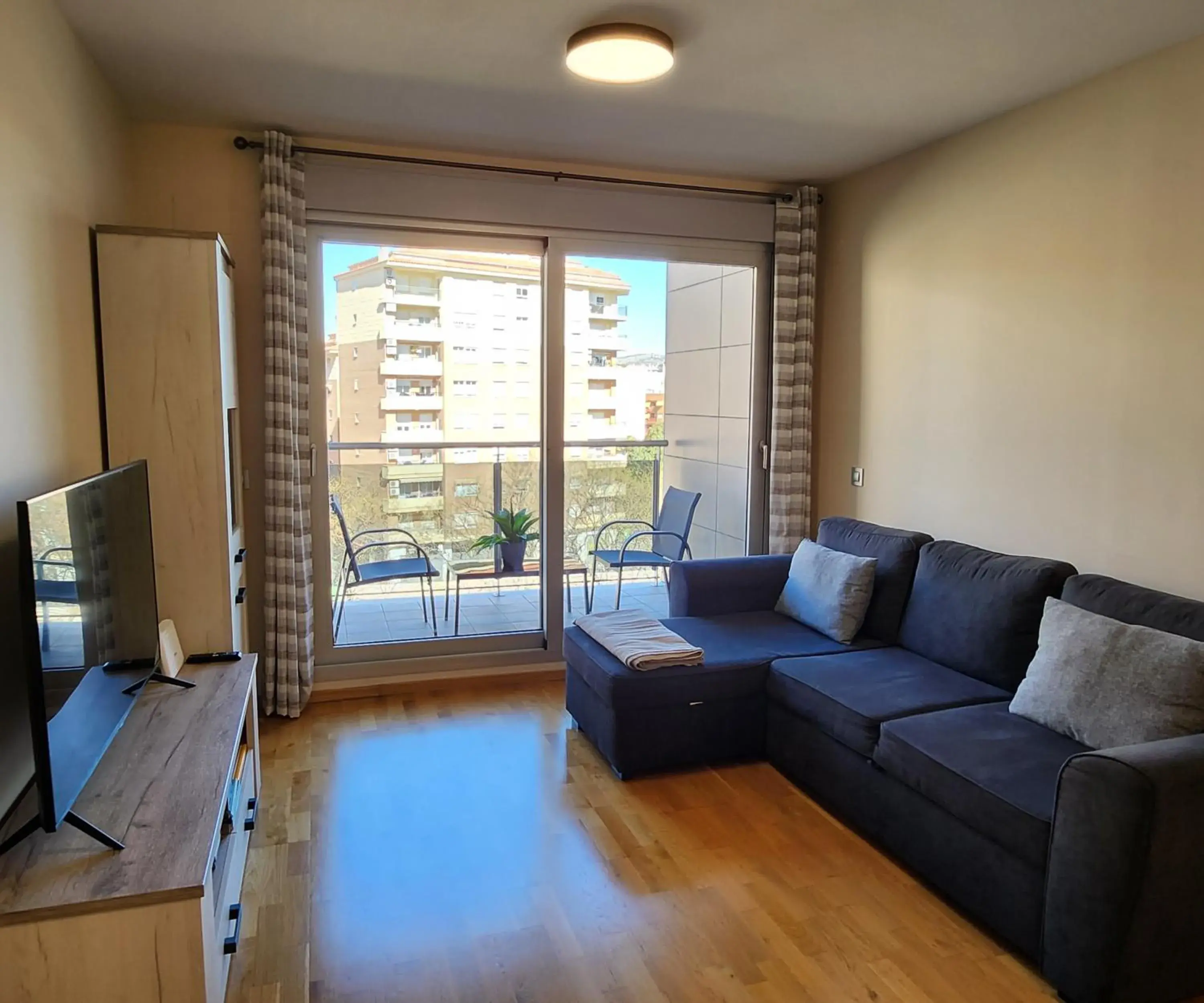 Apartamento Bulevar 2 con parking gratuito Apartamento Bulevar 2 con parking gratuito