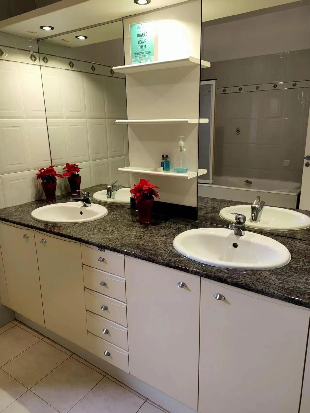 Bathroom in St Elena Boutique Residence