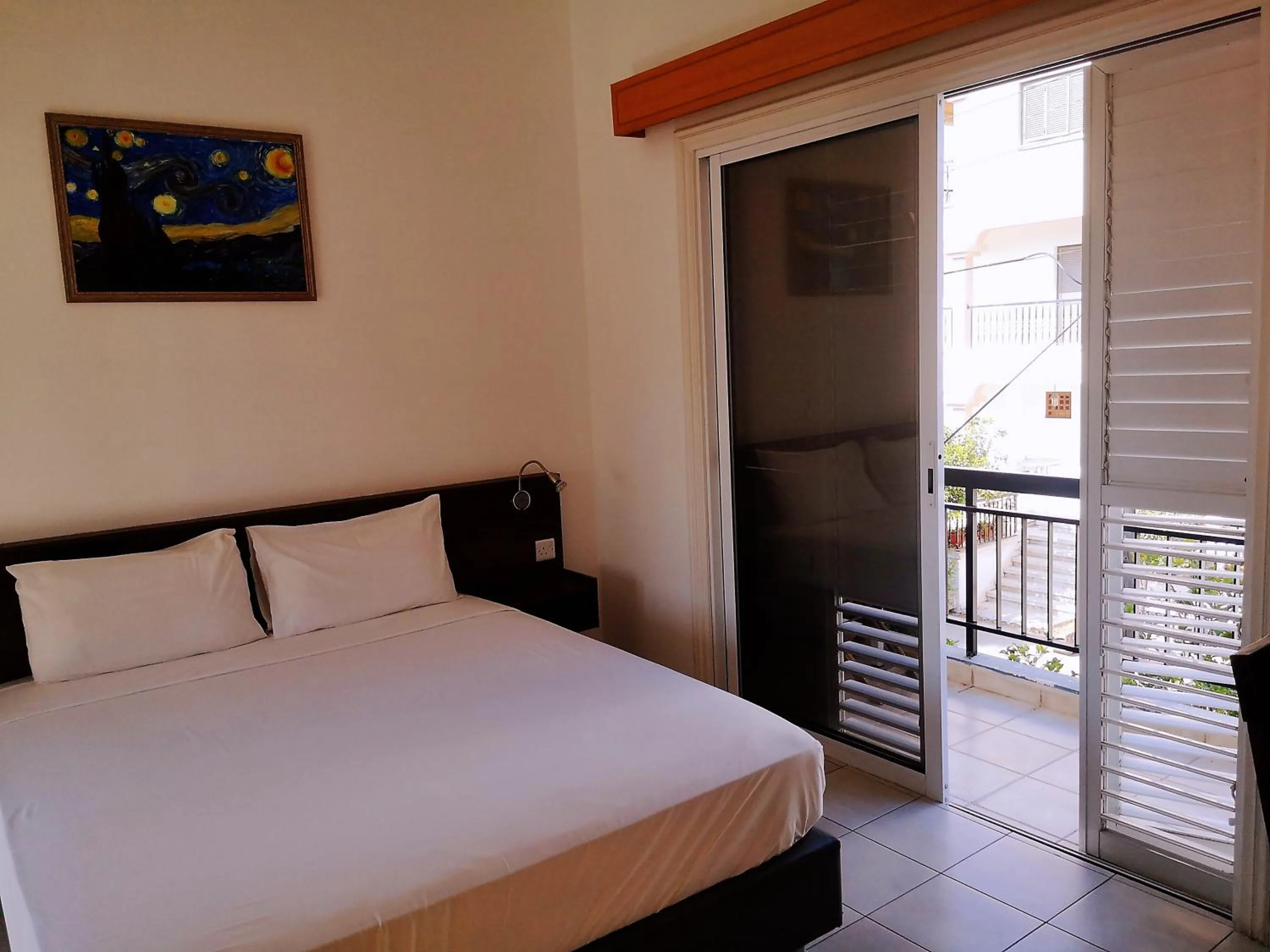 Bed in St Elena Boutique Residence