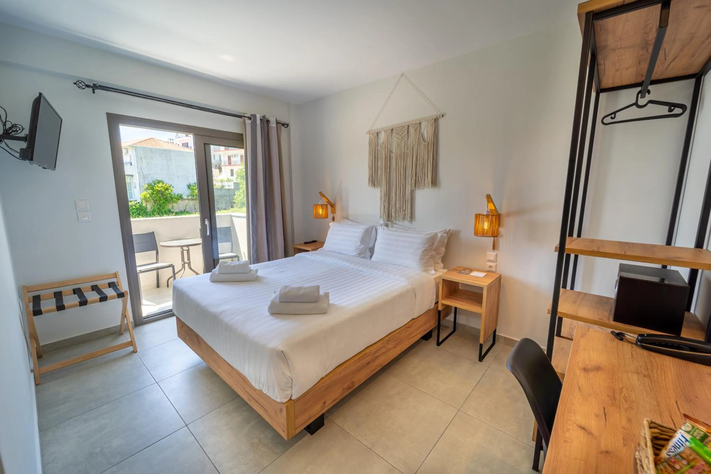 Superior Double Room in Niso Skiathos