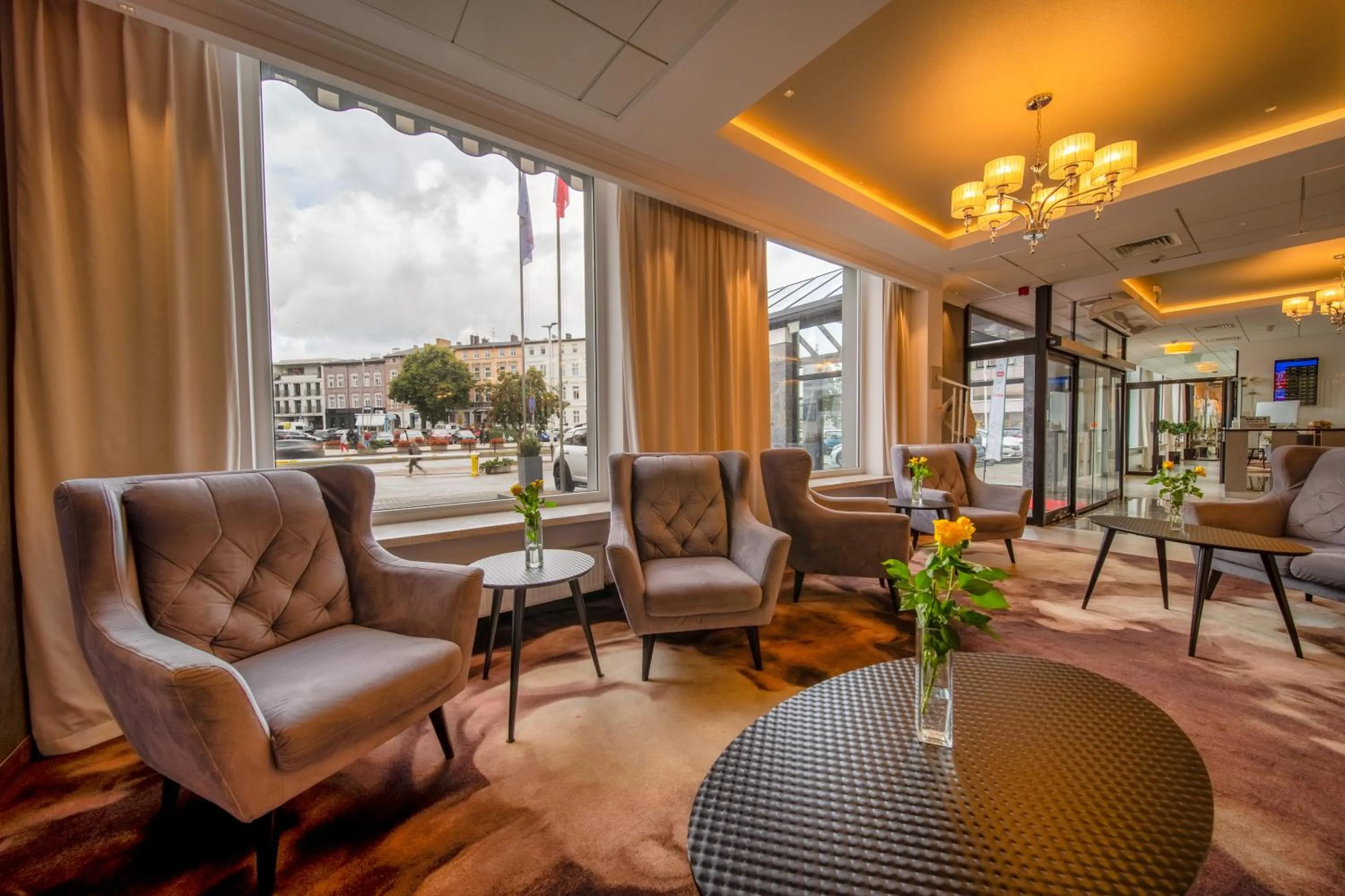 Lobby or reception in Hotel Gromada Arka Lux