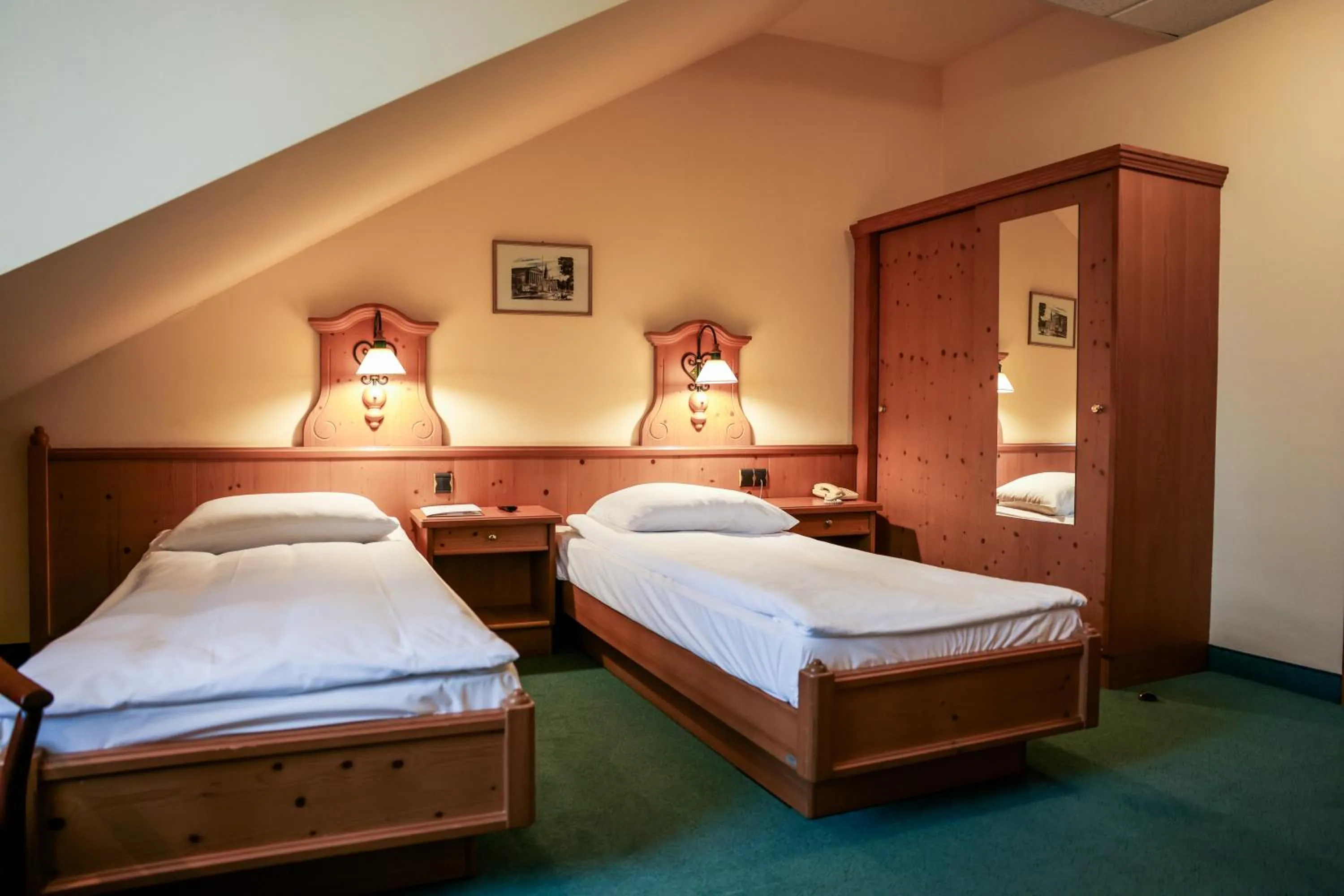 Bed in Park Hotel Diament Bielsko-Biała