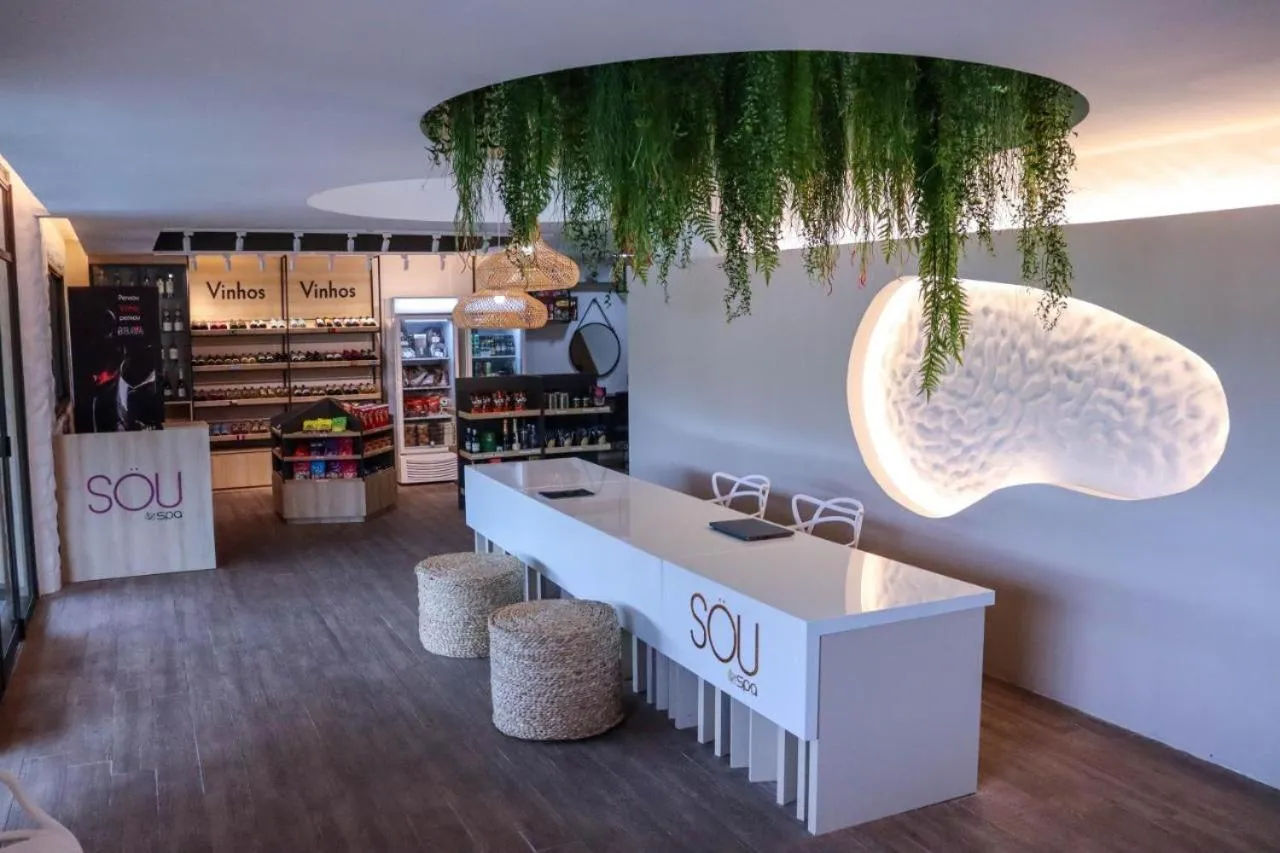 Manhattan Beach Riviera