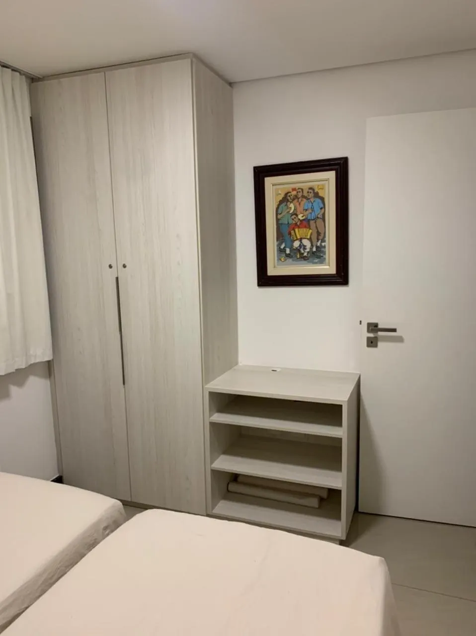 Bedroom, Bed in Manhattan Beach Riviera