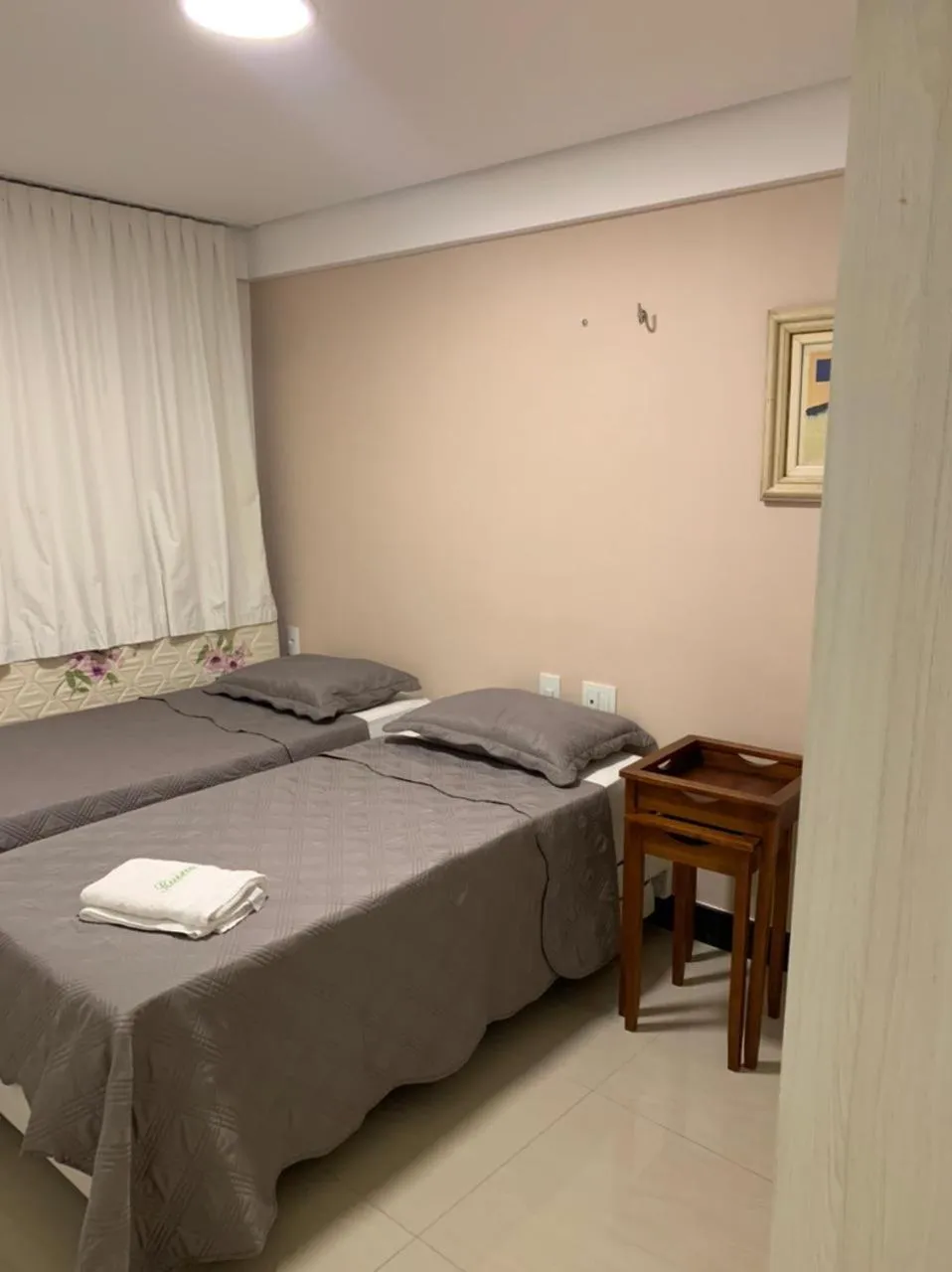 Bedroom, Bed in Manhattan Beach Riviera