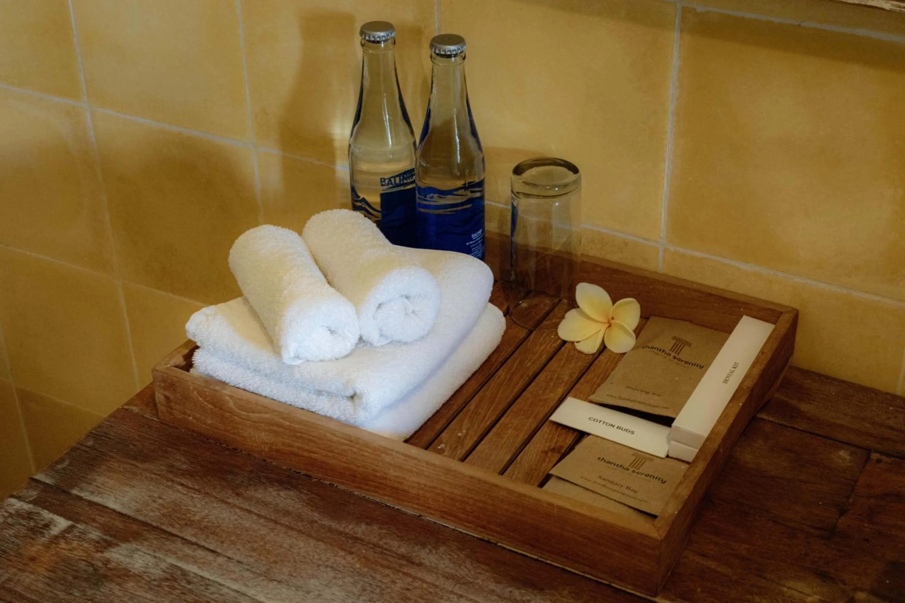 towels in Tanta Escape