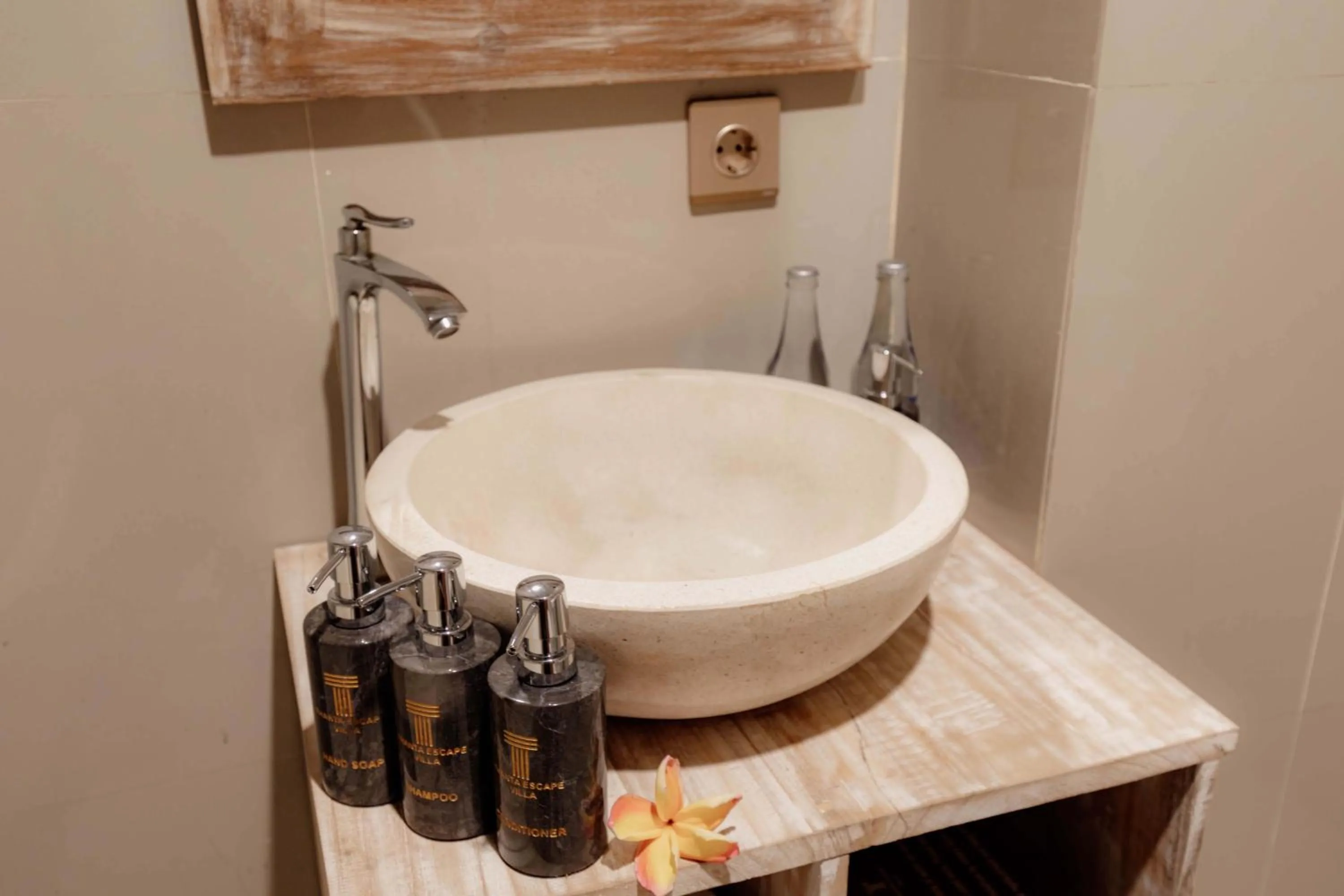 Bathroom in Tanta Escape