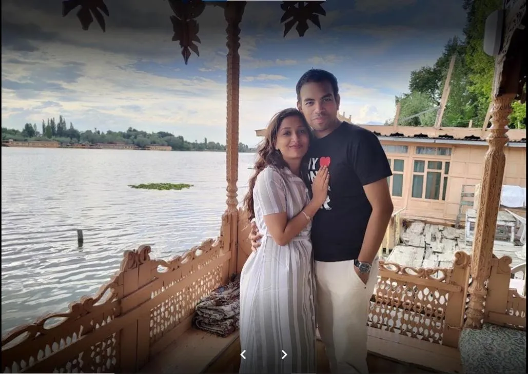 Palace Heights Houseboats