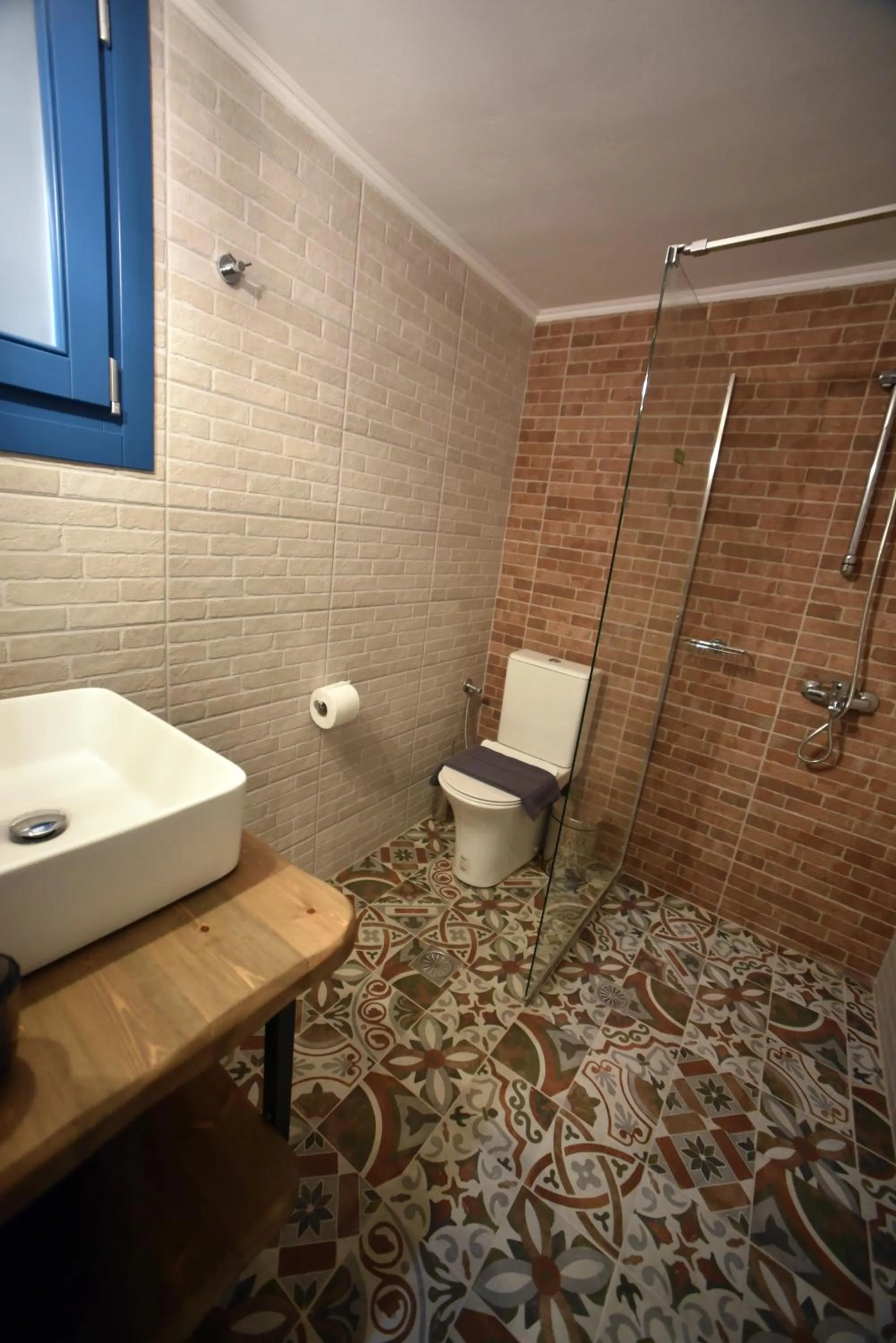 Bathroom in Shining Star Petra