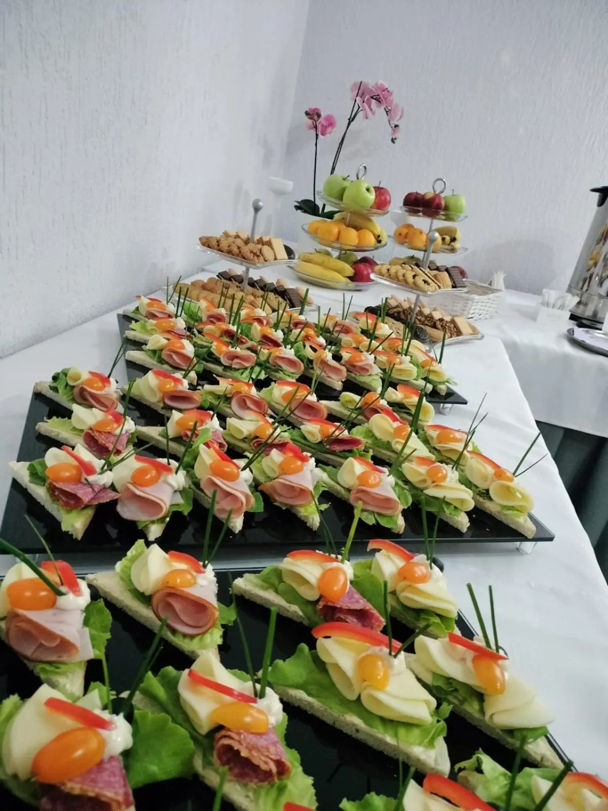 Restaurant/places to eat in Hotel Gromada Poznań