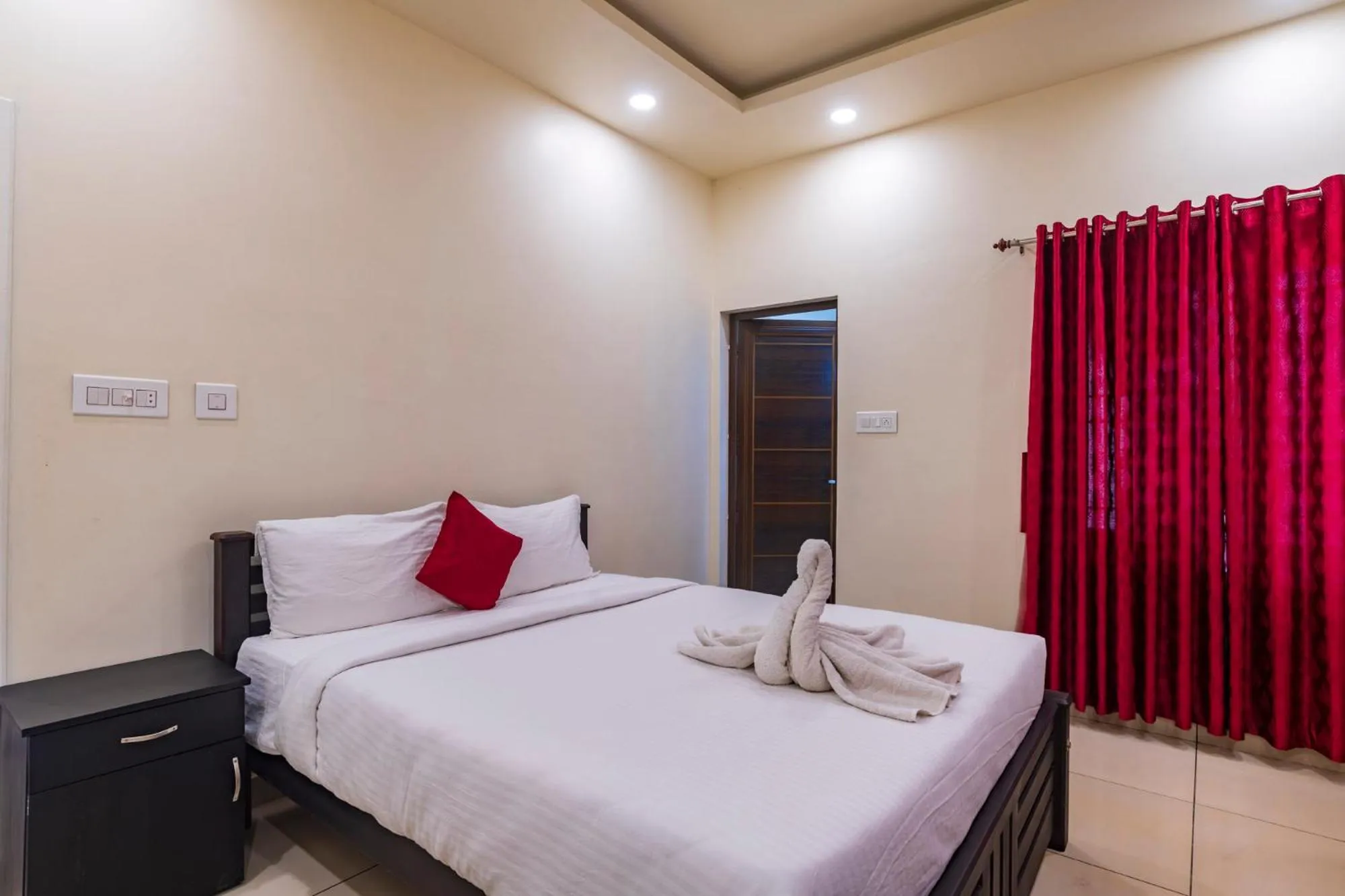 Bed in Pine Clough Resort Vagamon