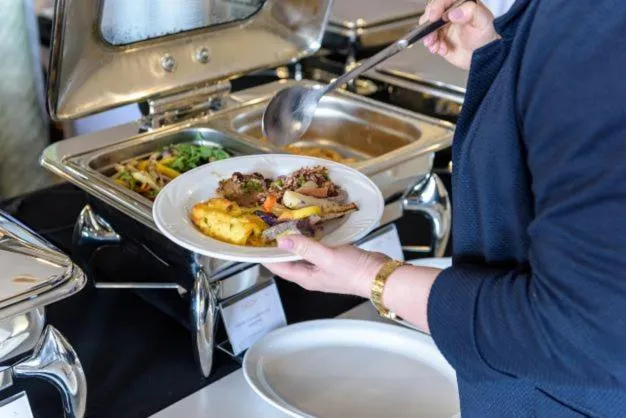 Restaurant/places to eat in Hotel Astor