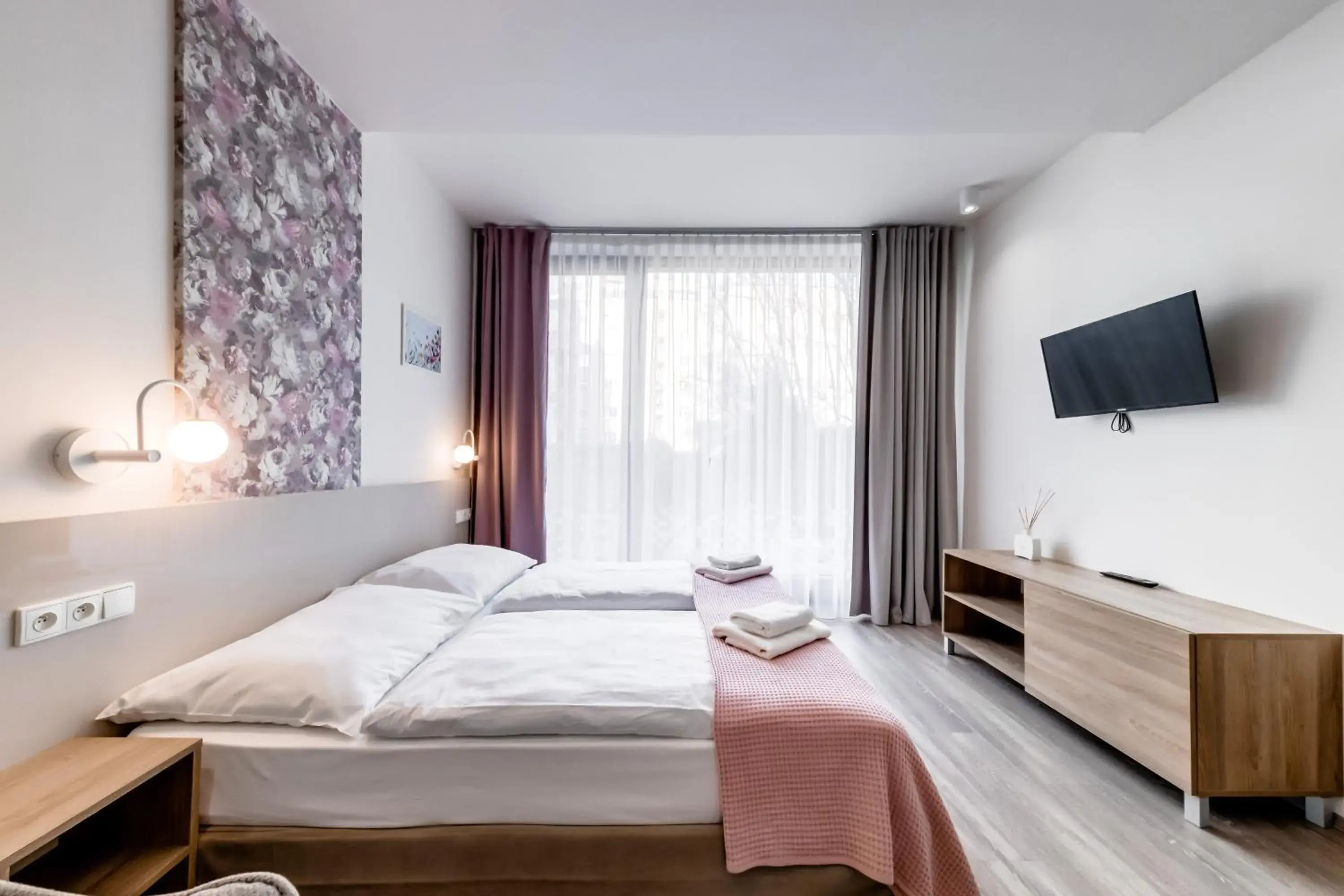 Deluxe Studio - single occupancy in Kora Apartments Deluxe Studio - single occupancy in Kora Apartments