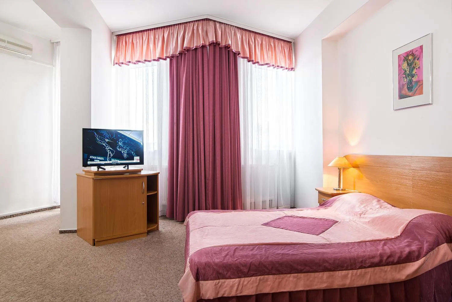 Photo of the whole room in Hotel Accademia