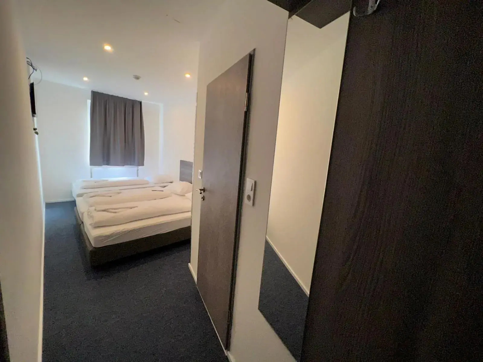 Small Twin Room in Hotel City Meetpoint Small Twin Room in Hotel City Meetpoint