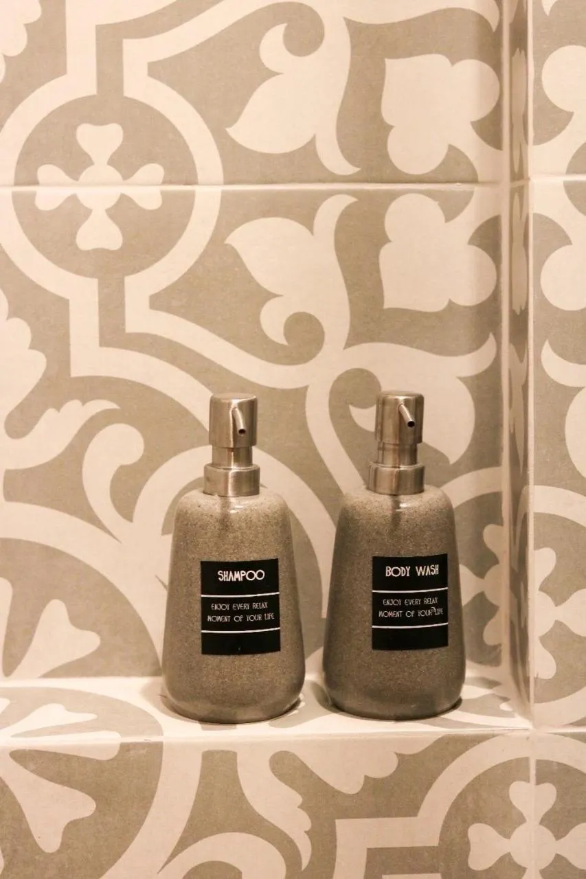 LA Beachfront Relaxation HuaHin by RT258