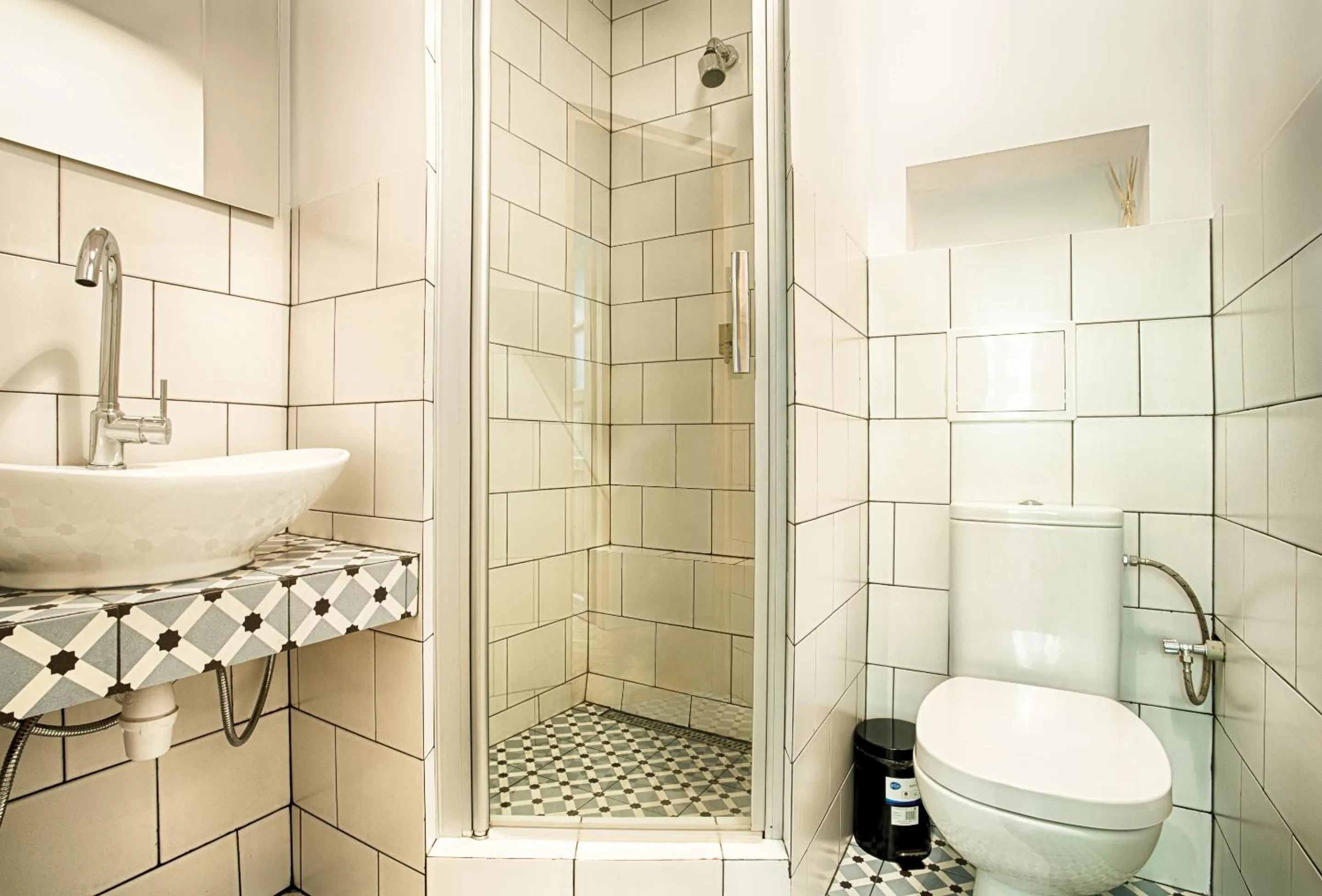 Bathroom in Old Town Kanonia Hostel & Apartments