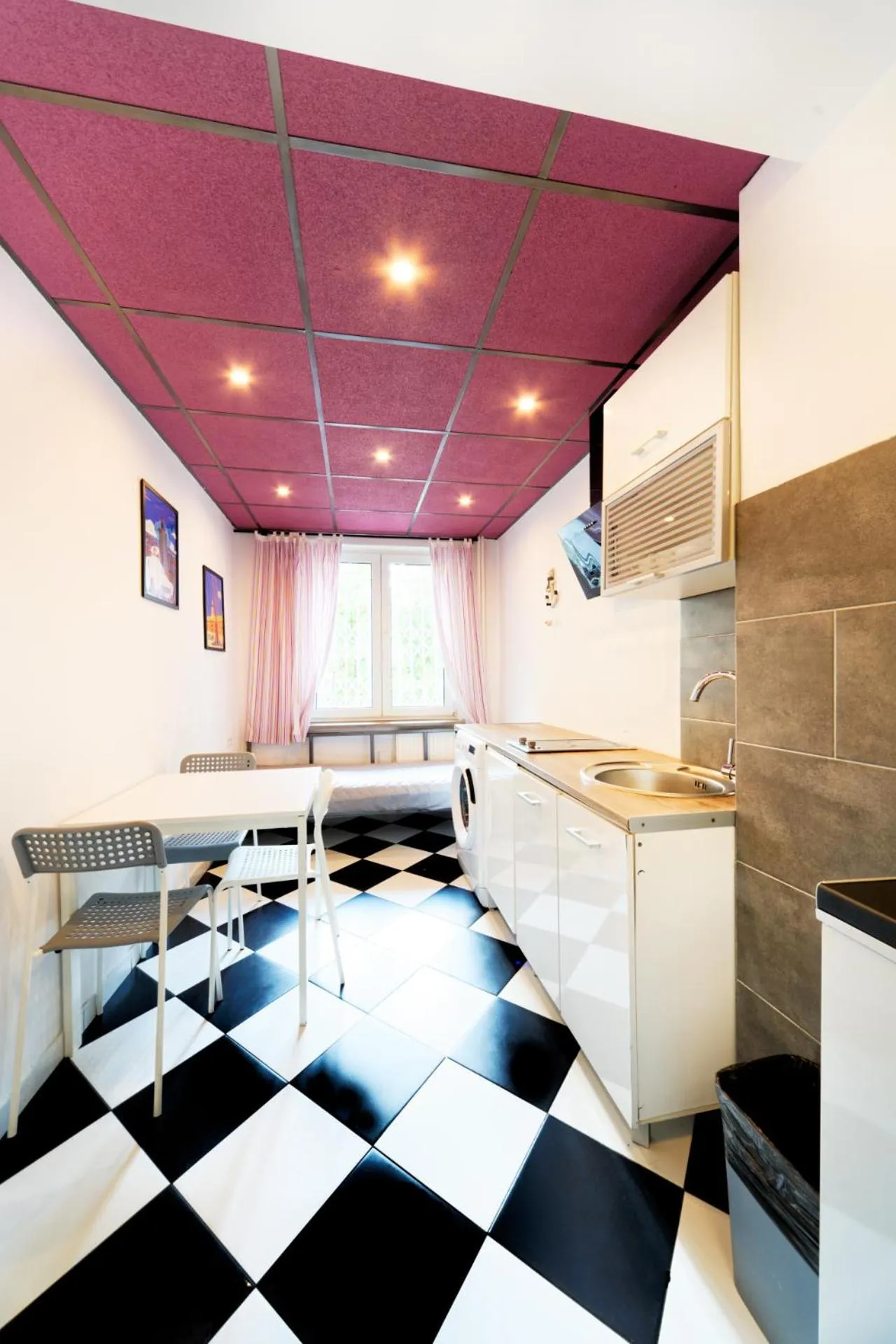 Property building in Old Town Kanonia Hostel & Apartments