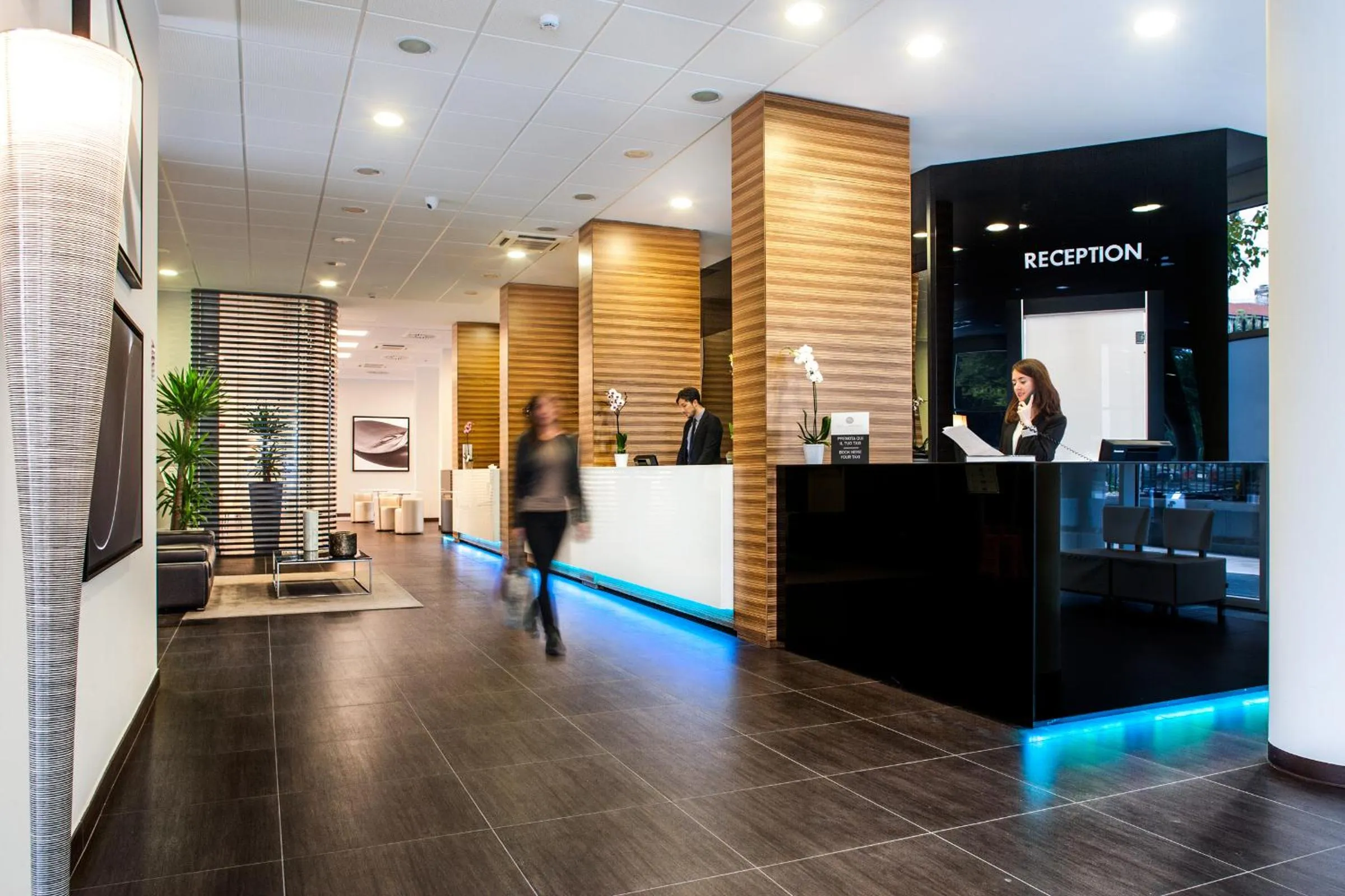 Lobby or reception in Hotel degli Arcimboldi