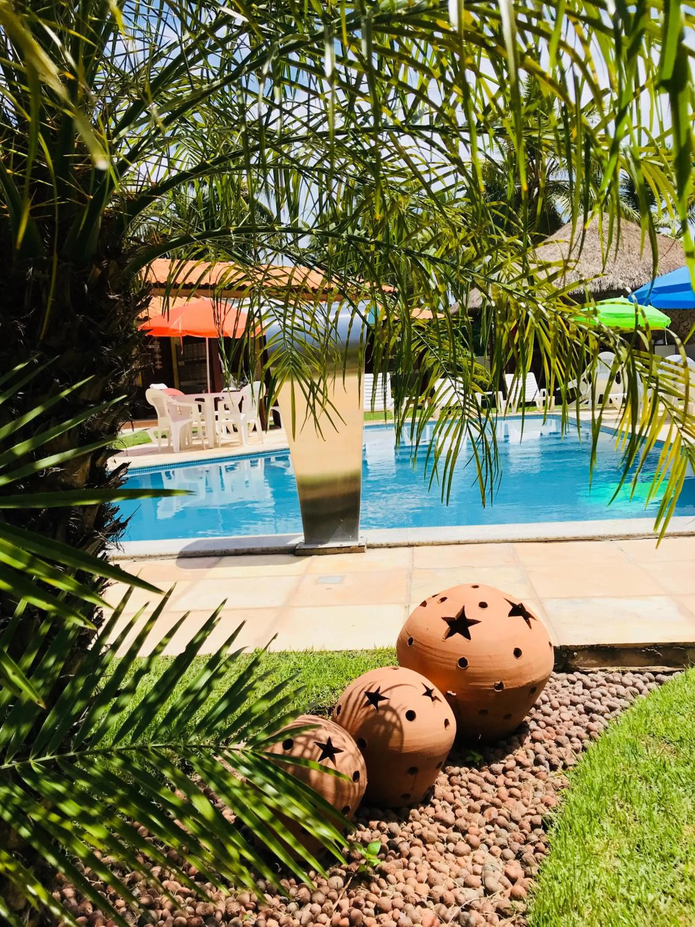 Pool view in Pousada Yapara-Tyba
