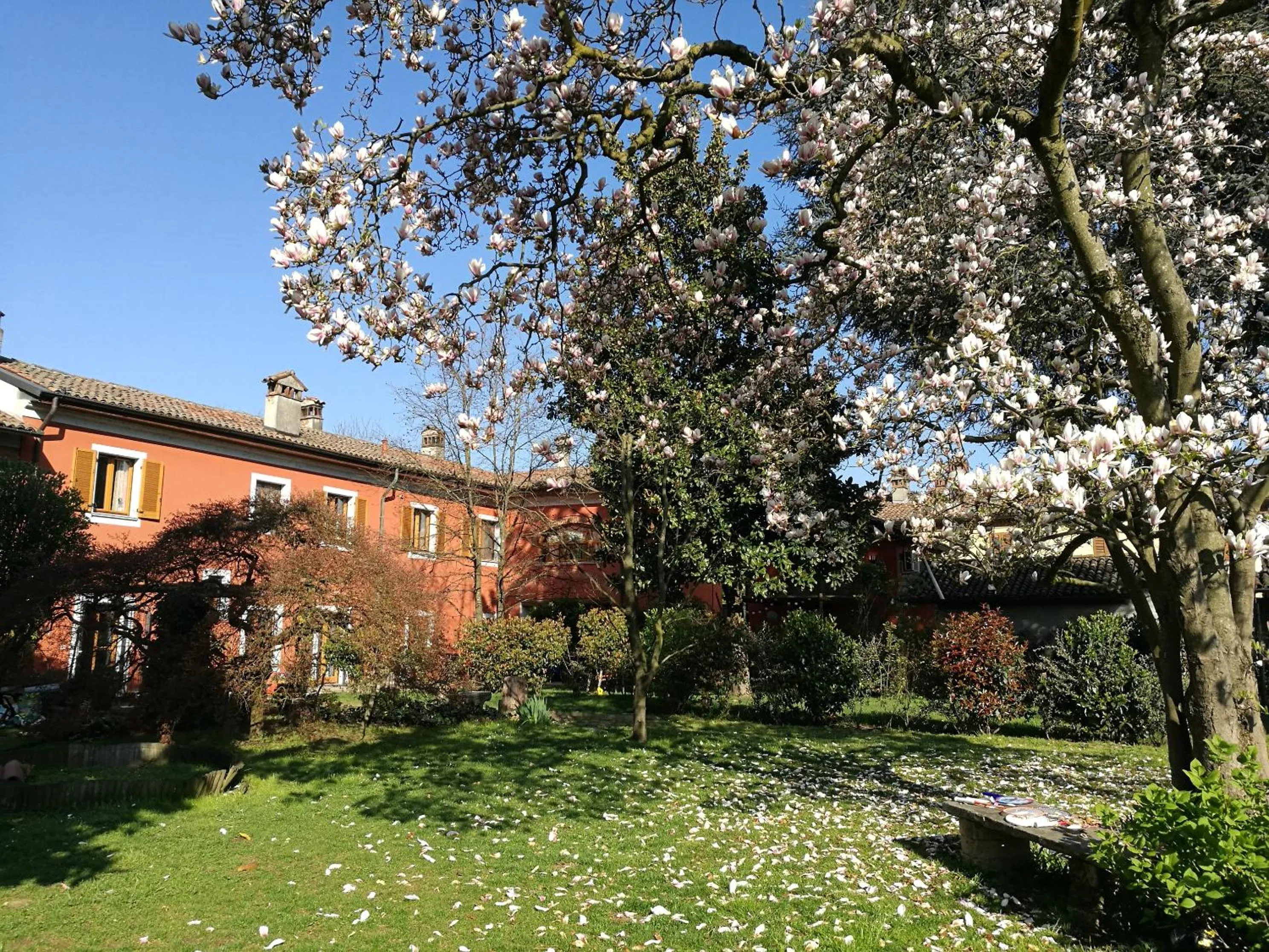 Garden view in Il Pettirosso B&B