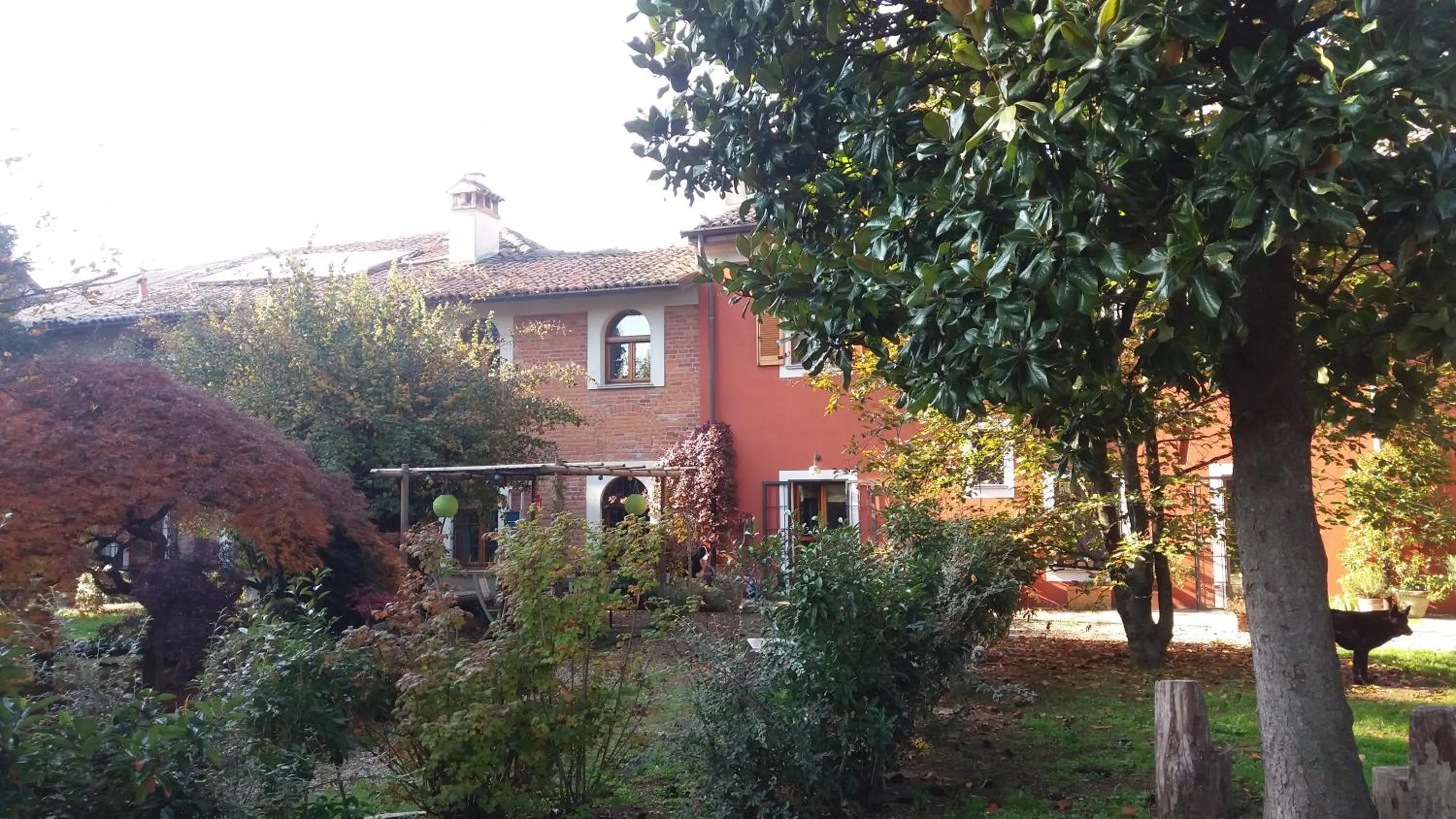 Property building in Il Pettirosso B&B