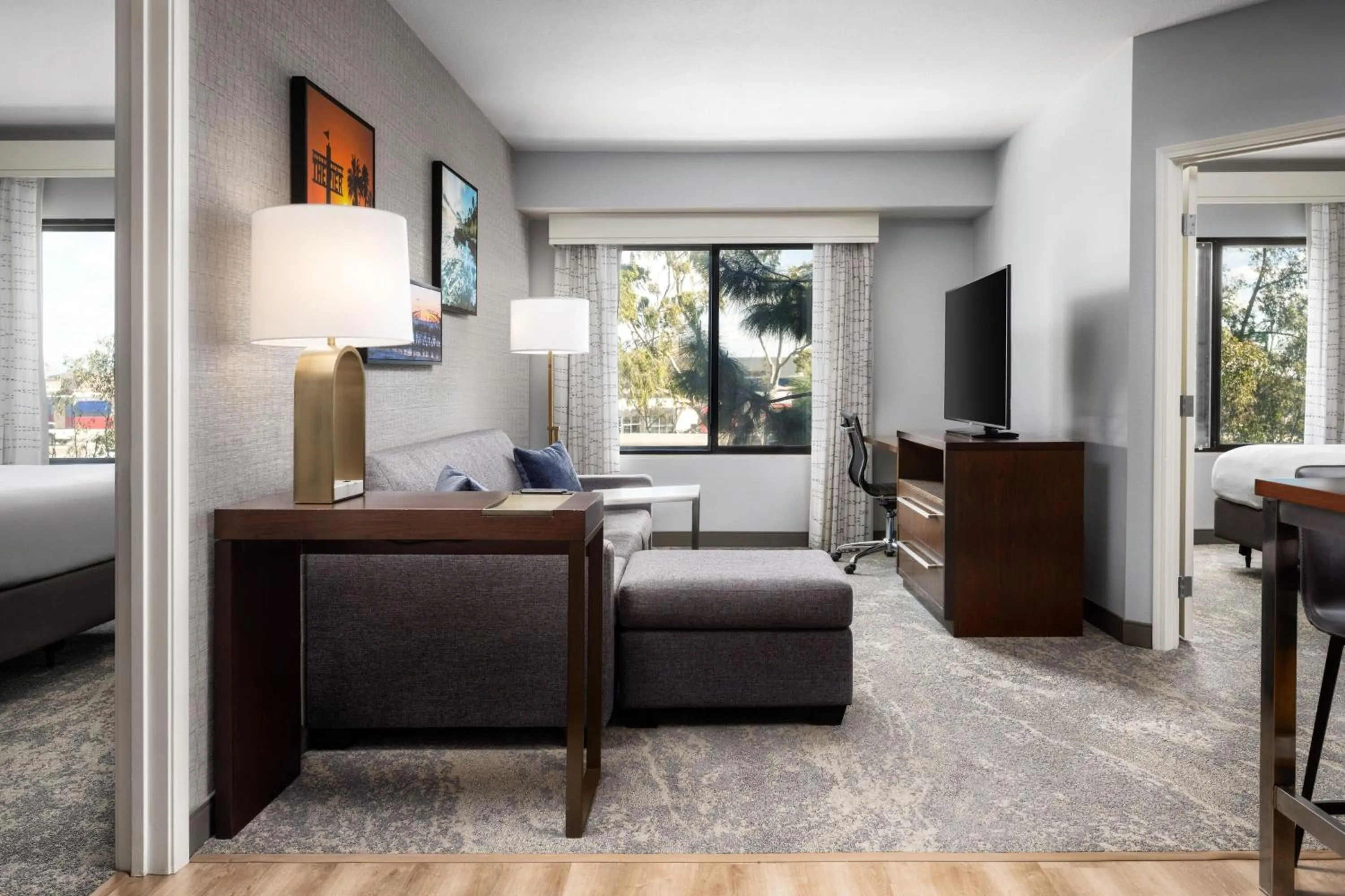 Living room, Bed in Residence Inn by Marriott Los Angeles Redondo Beach